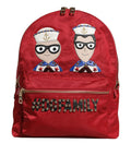 Sac à dos Dolce & Gabbana VULCANO avec embellissements rouges, style tendance et détails distinctifs visibles sur le sac.