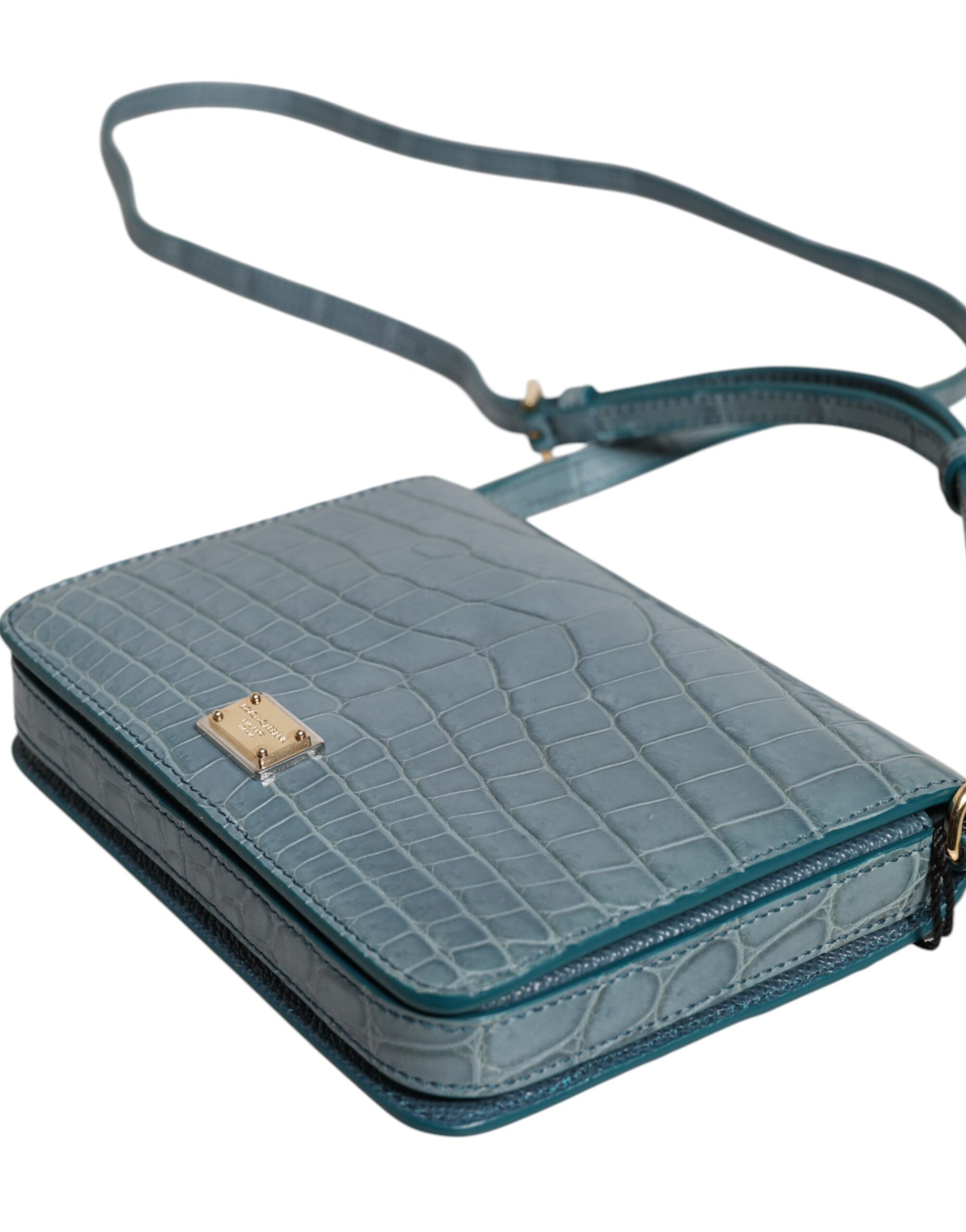 Mini sac à bandoulière Dolce & Gabbana en cuir exotique vert avec plaque DG, design élégant et compact.