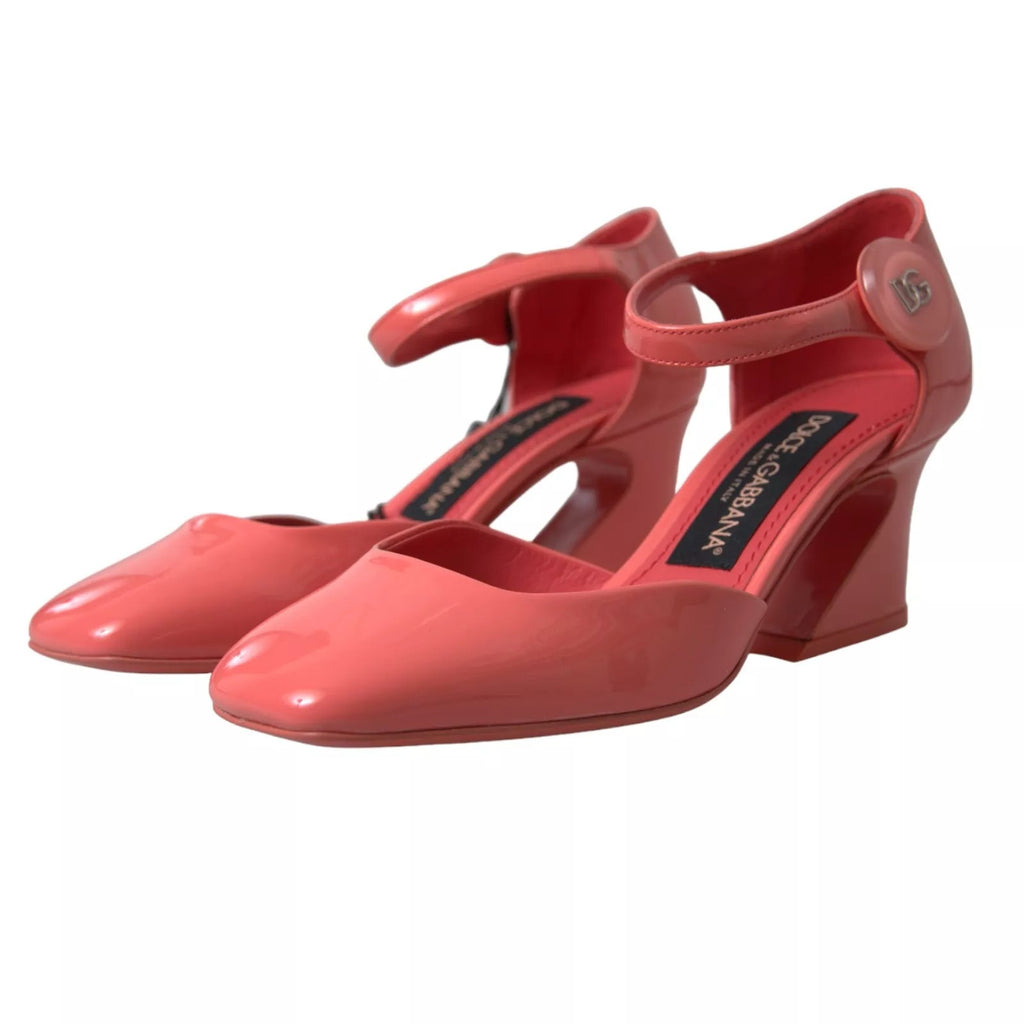 Sandales à talons Dolce & Gabbana en cuir pêche avec bride à la cheville, chaussures élégantes et sophistiquées.