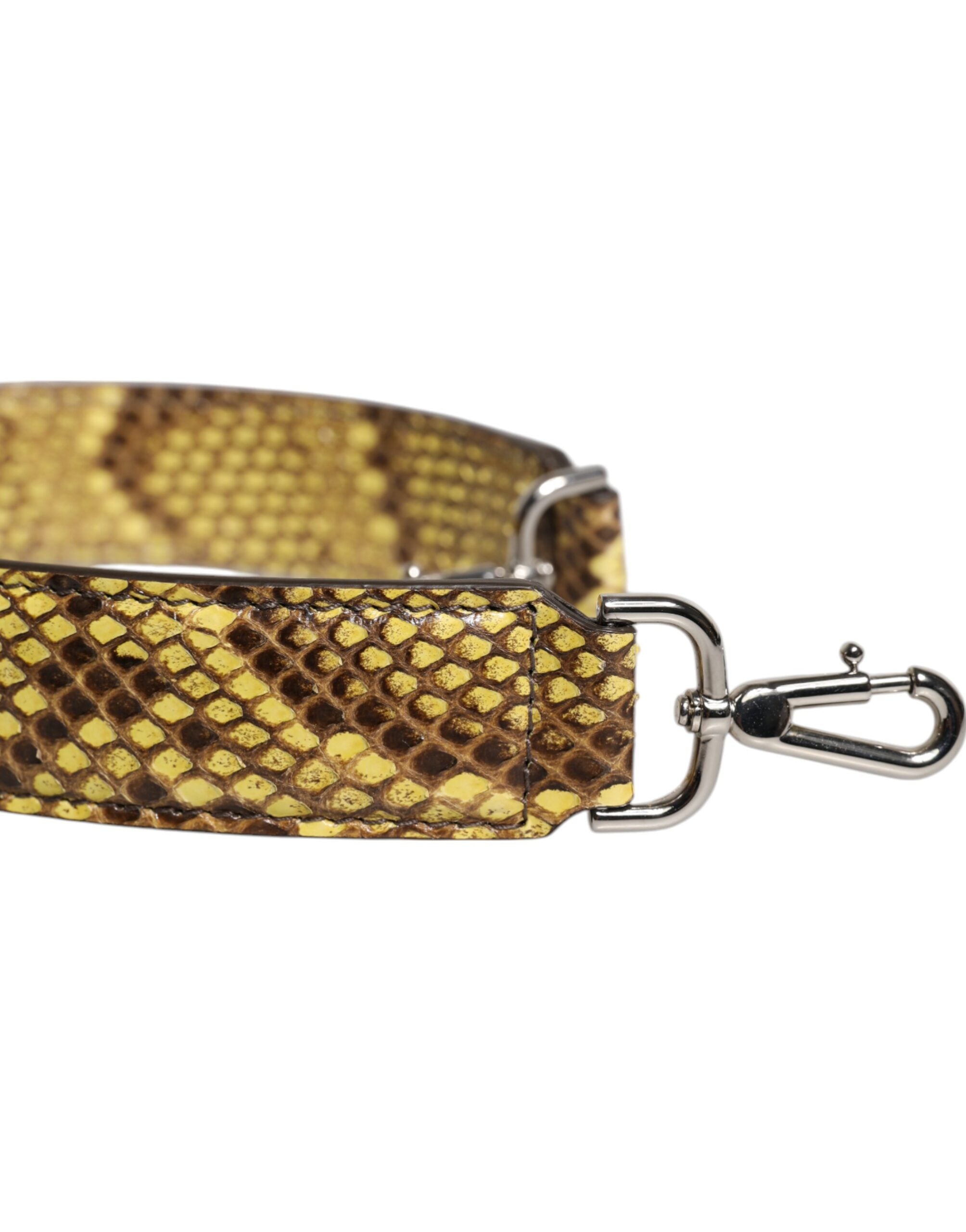 Sangle d'épaule pour sac en cuir exotique jaune de Dolce & Gabbana, détail de la bandoulière en cuir élégant.