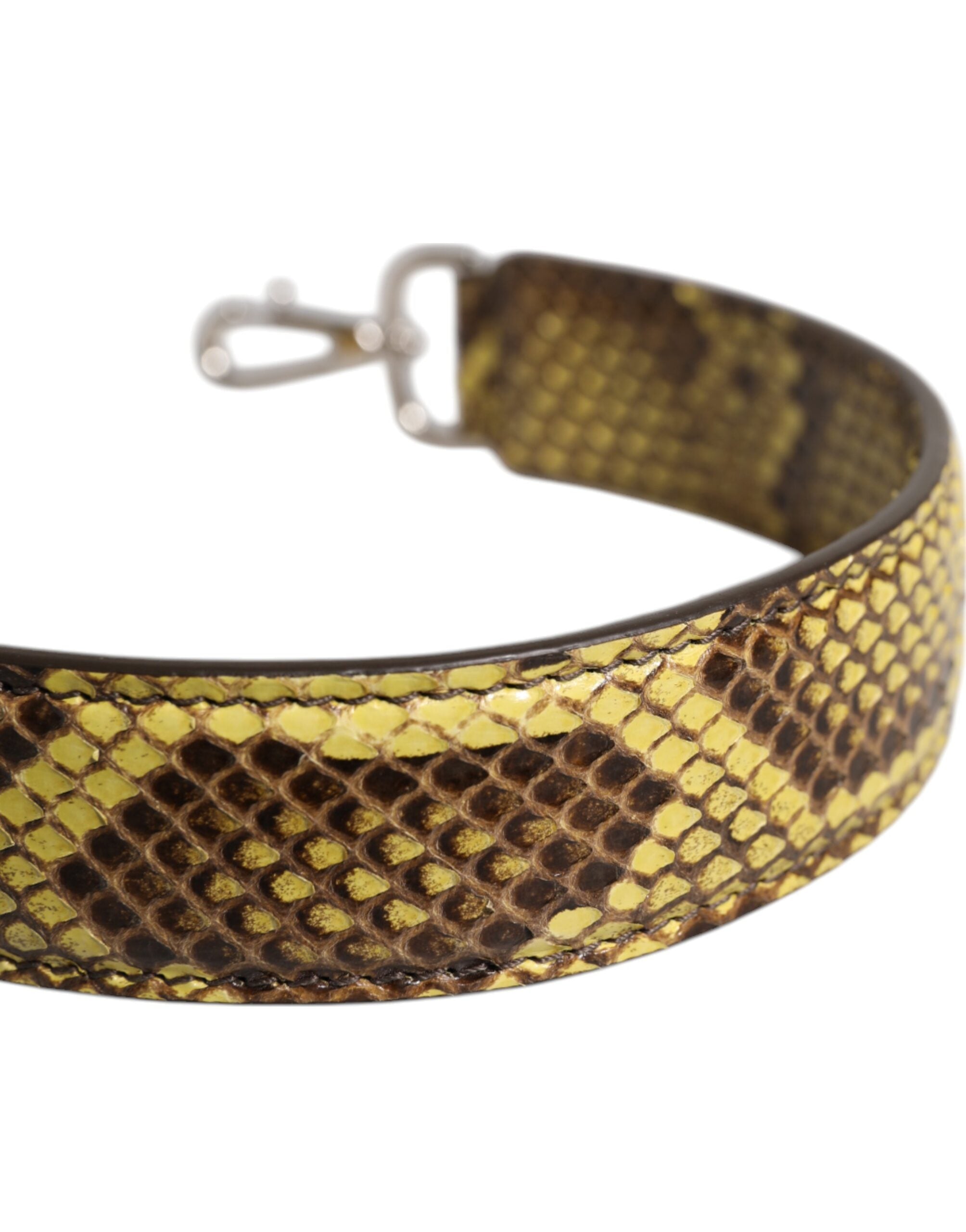 Sangle d'épaule pour sac en cuir exotique jaune Dolce & Gabbana, accessoire de mode élégant et coloré.