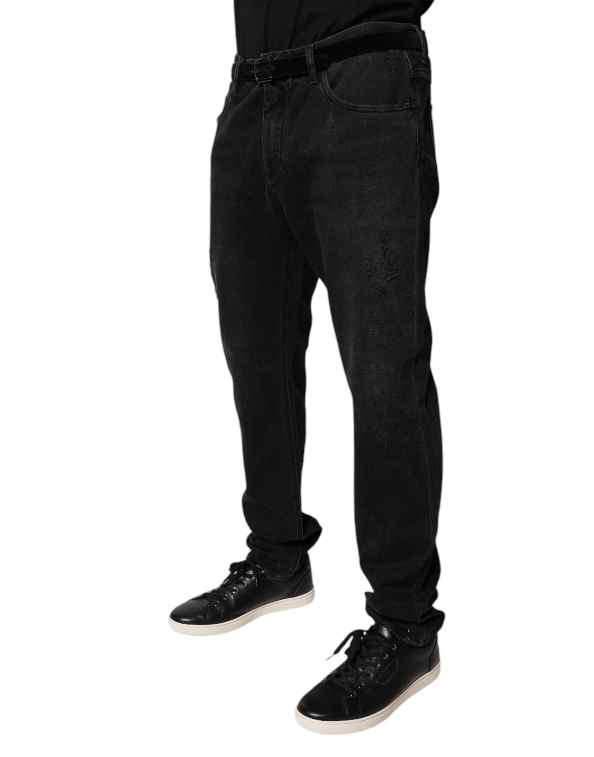 Jeans skinny en coton noir de Dolce & Gabbana pour homme, denim ajusté et moderne, visible avec détails de couture.