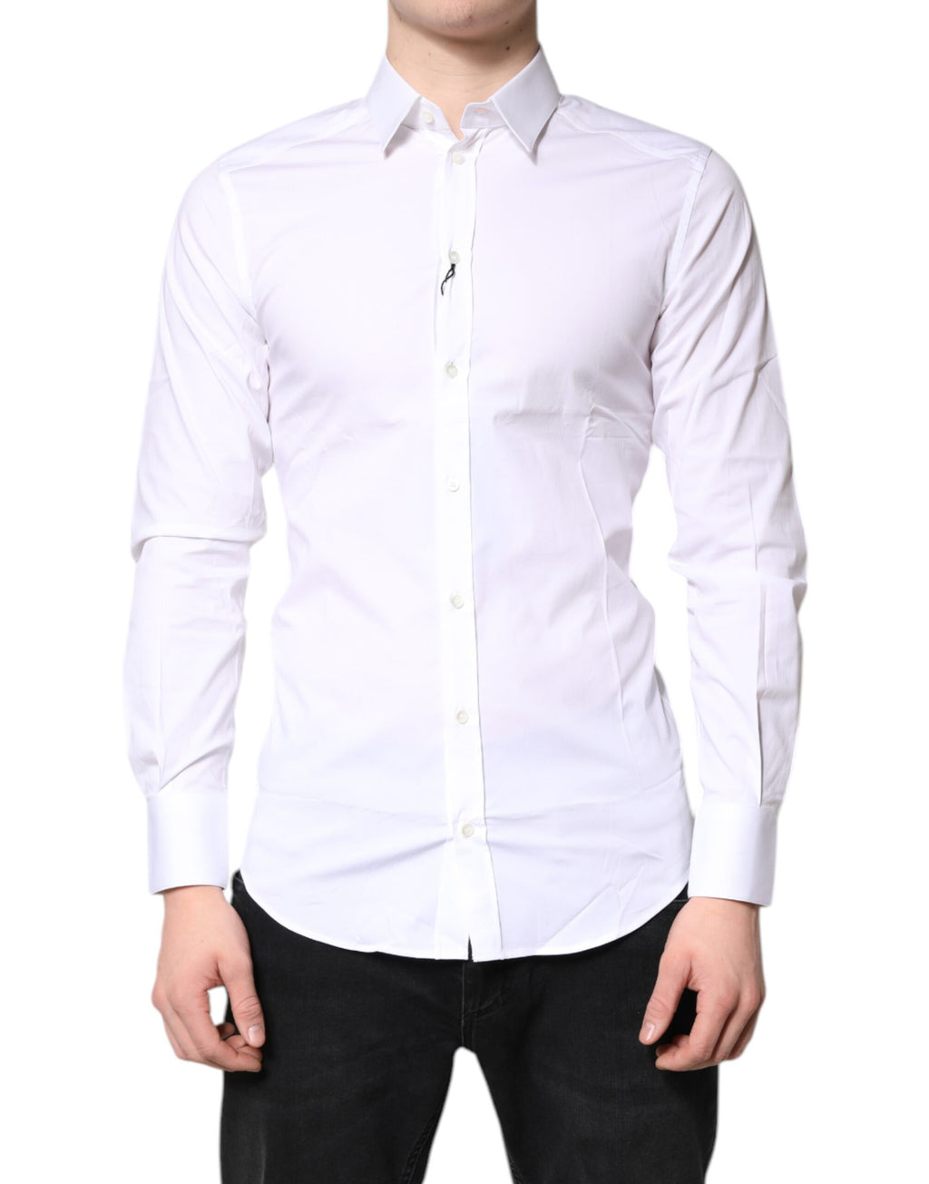 Chemise formelle blanche en coton extensible Dolce & Gabbana avec détails dorés, vue de face sur mannequin.