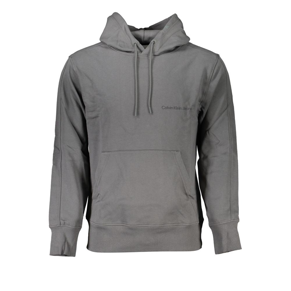 Sweat à capuche gris élégant de Calvin Klein avec logo discret, porté sur un modèle.
