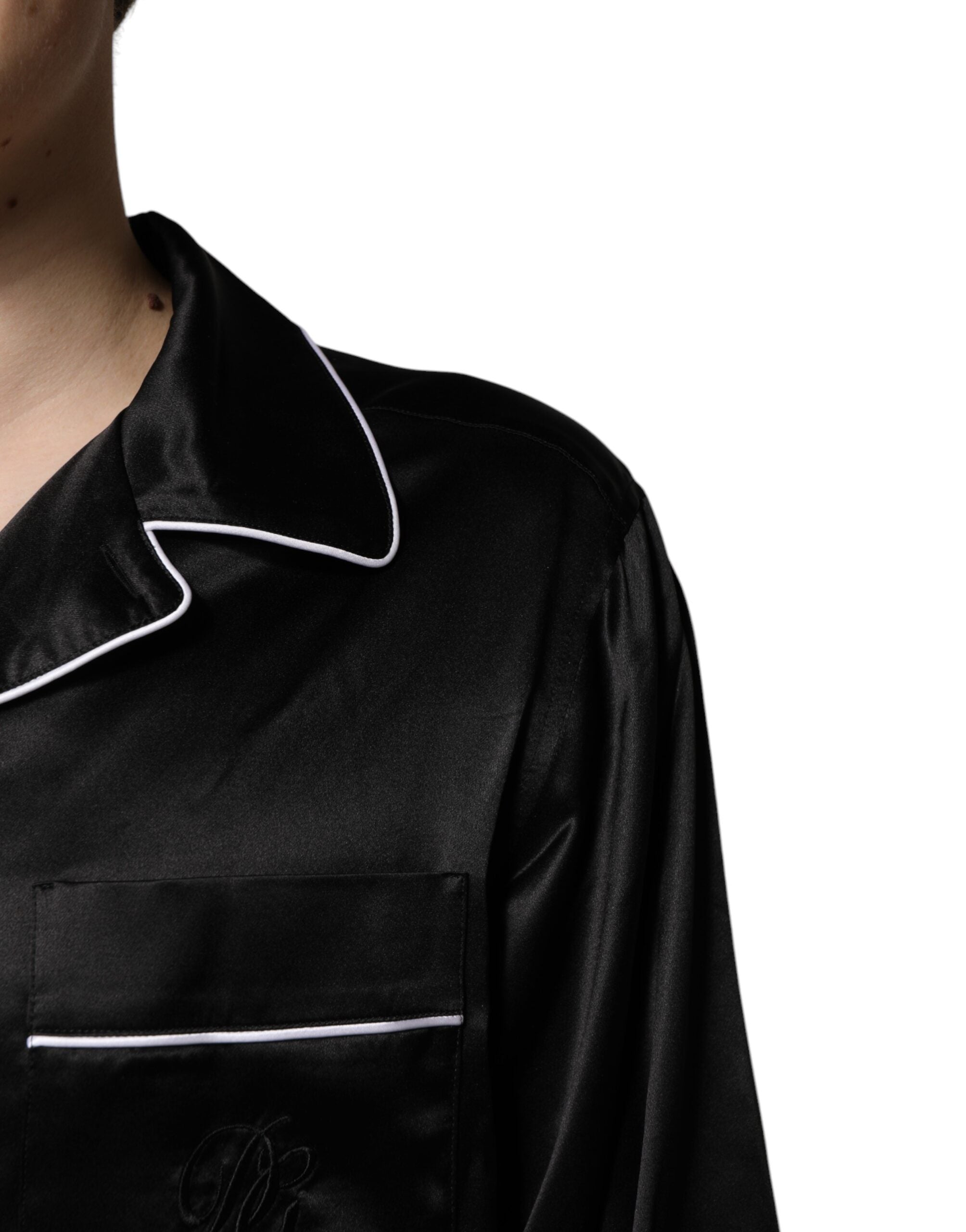 Pyjama Dolce & Gabbana en soie noire, ensemble de chemise et pantalon de nuit élégants et confortables.