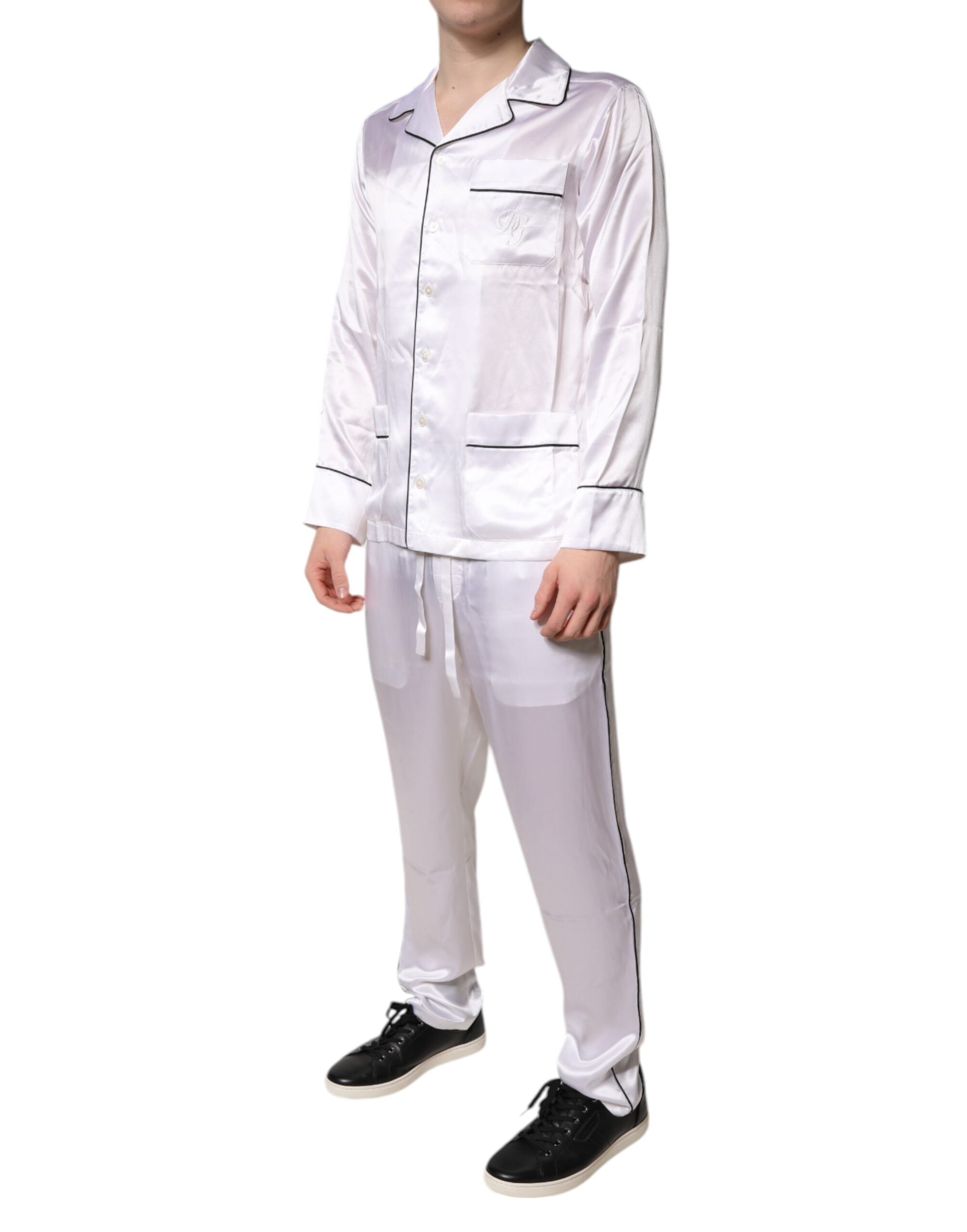 Ensemble de pyjama homme en satin de soie blanc Dolce & Gabbana, élégant et confortable pour dormir.