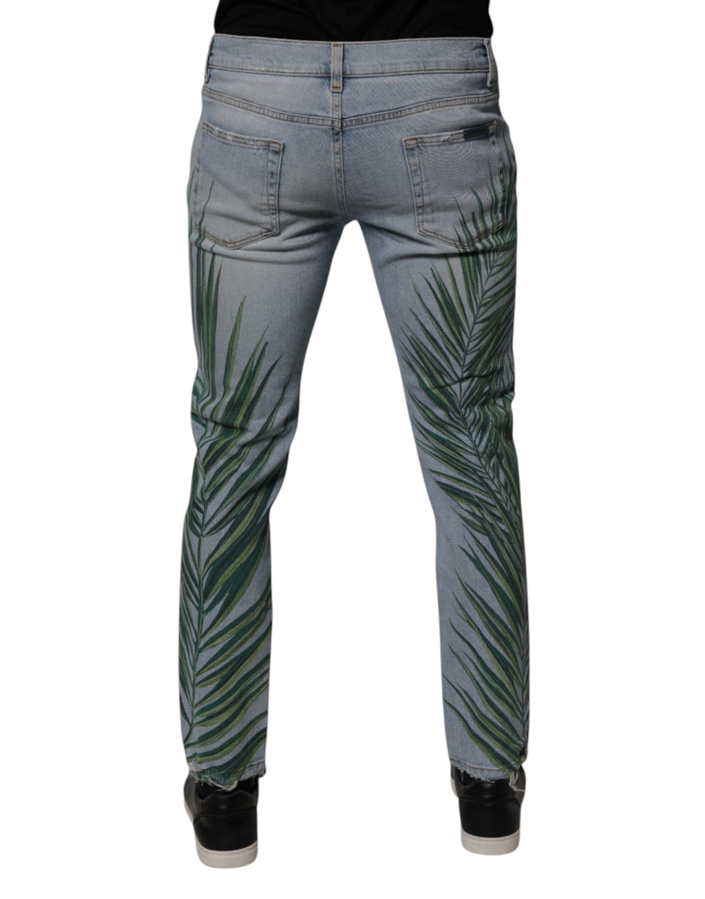Jeans en denim classique pour homme Dolce & Gabbana Light Blue Leaf Cotton, vue frontale avec poches et détails en denim.