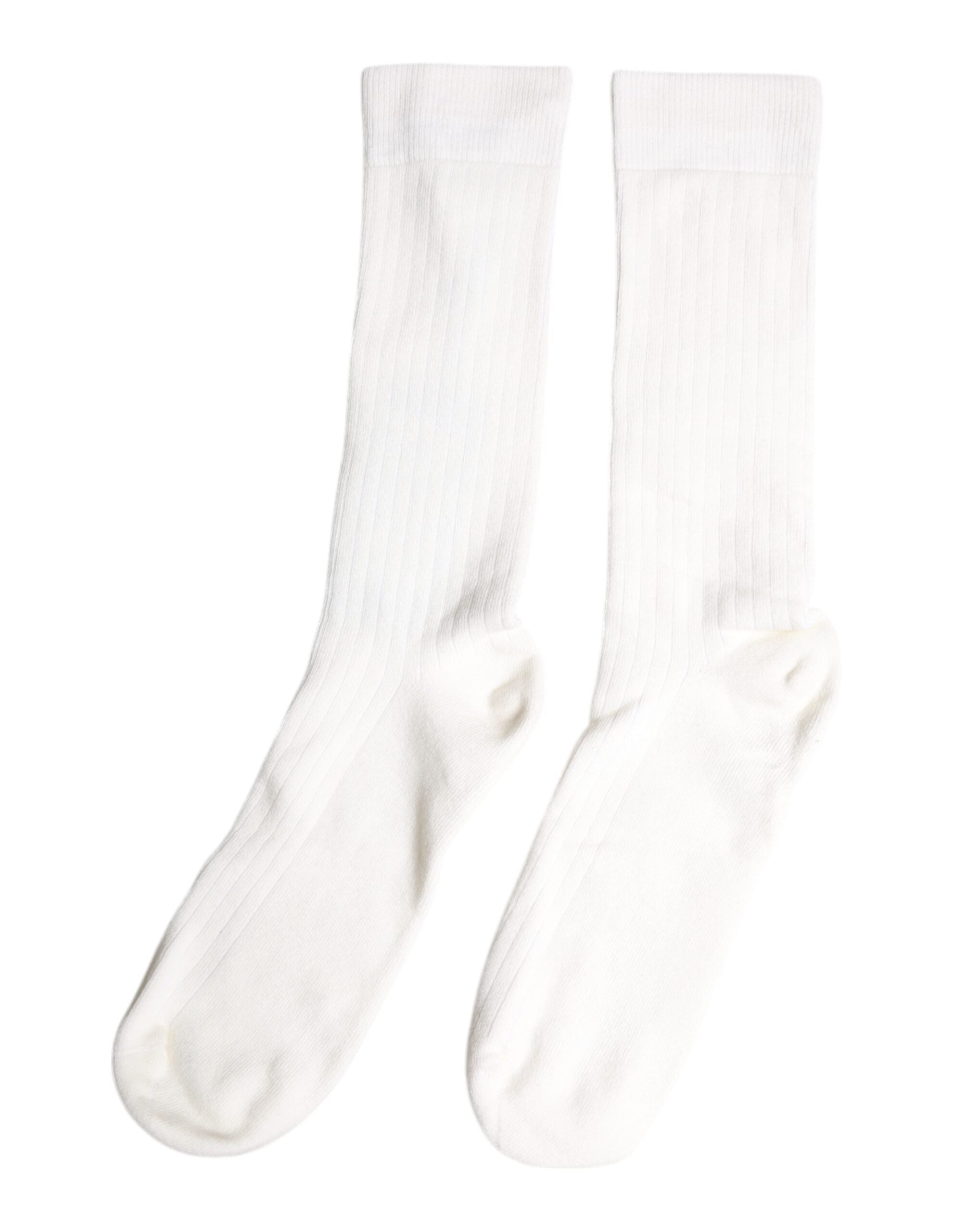 Chaussettes blanches en coton Dolce & Gabbana pour homme, mi-mollet, style classique et confortable.