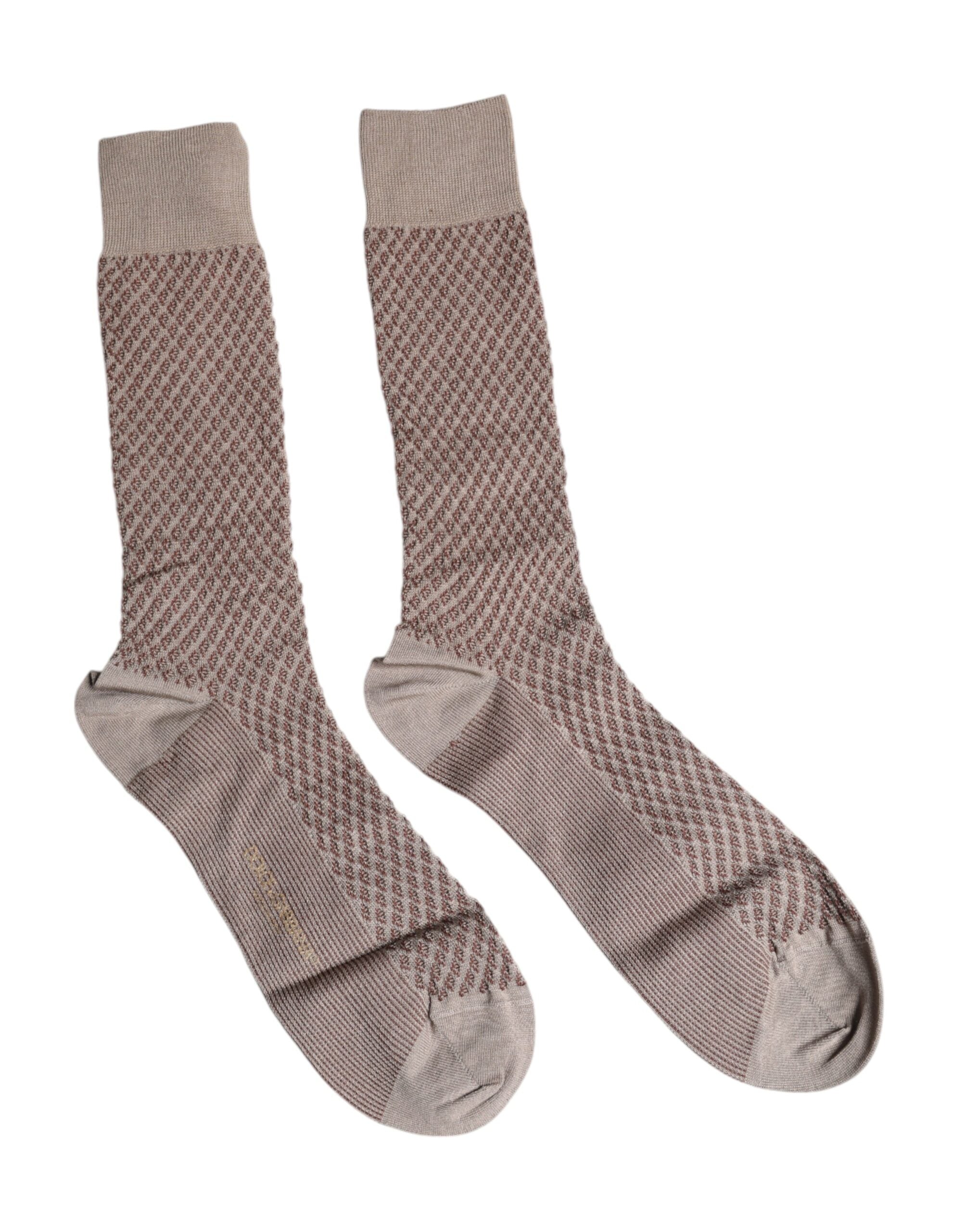 Chaussettes pour hommes Dolce & Gabbana, marron solide avec logo DG, mi-mollet, style élégant et confortable.