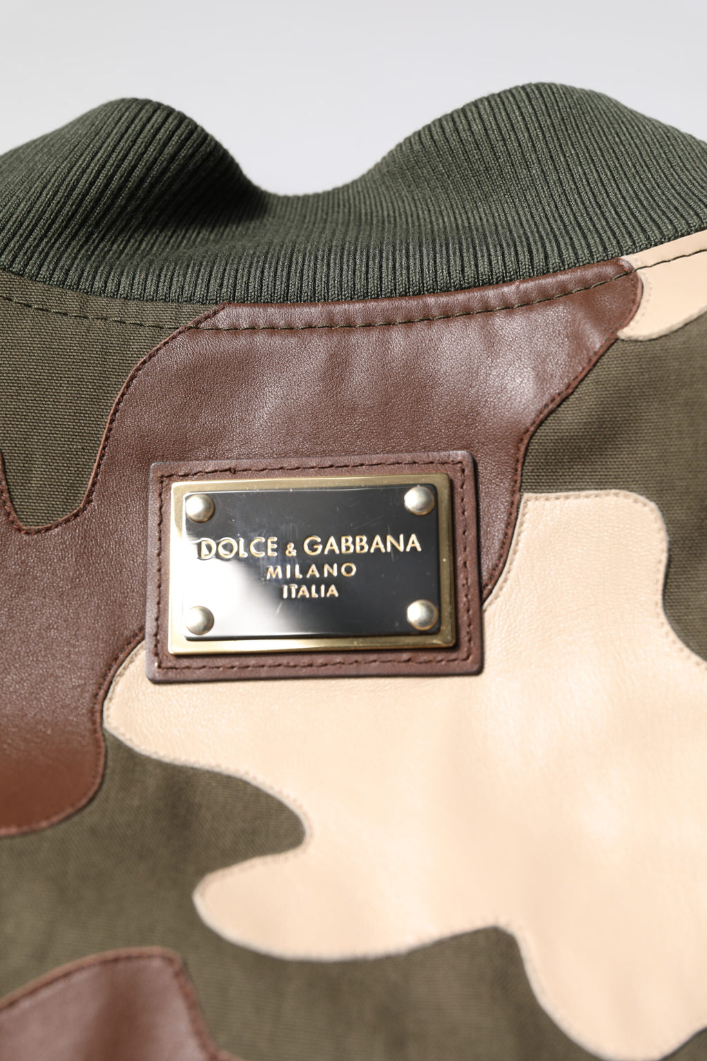 Veste bomber en coton multicolore Dolce & Gabbana à zip complet, avec motifs colorés et style tendance.