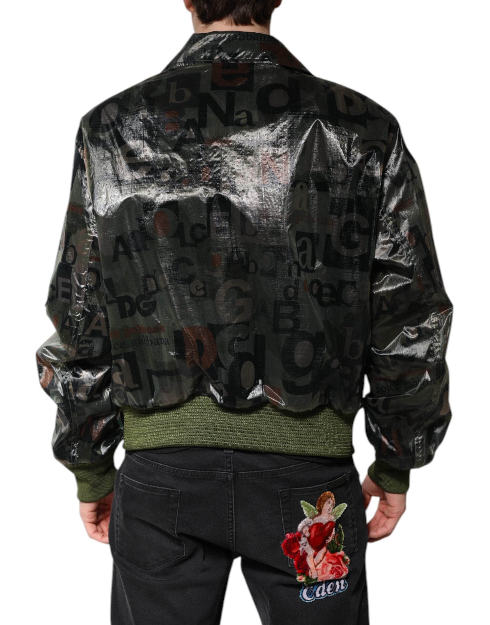 Veste bomber Dolce & Gabbana verte avec logo DG imprimé, fermeture éclair complète, style décontracté et tendance.