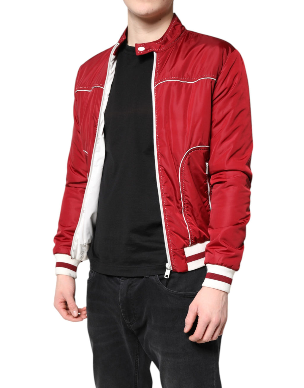 Veste bomber pour homme Dolce & Gabbana en nylon rouge et blanc avec fermeture éclair complète, style moderne et élégant.