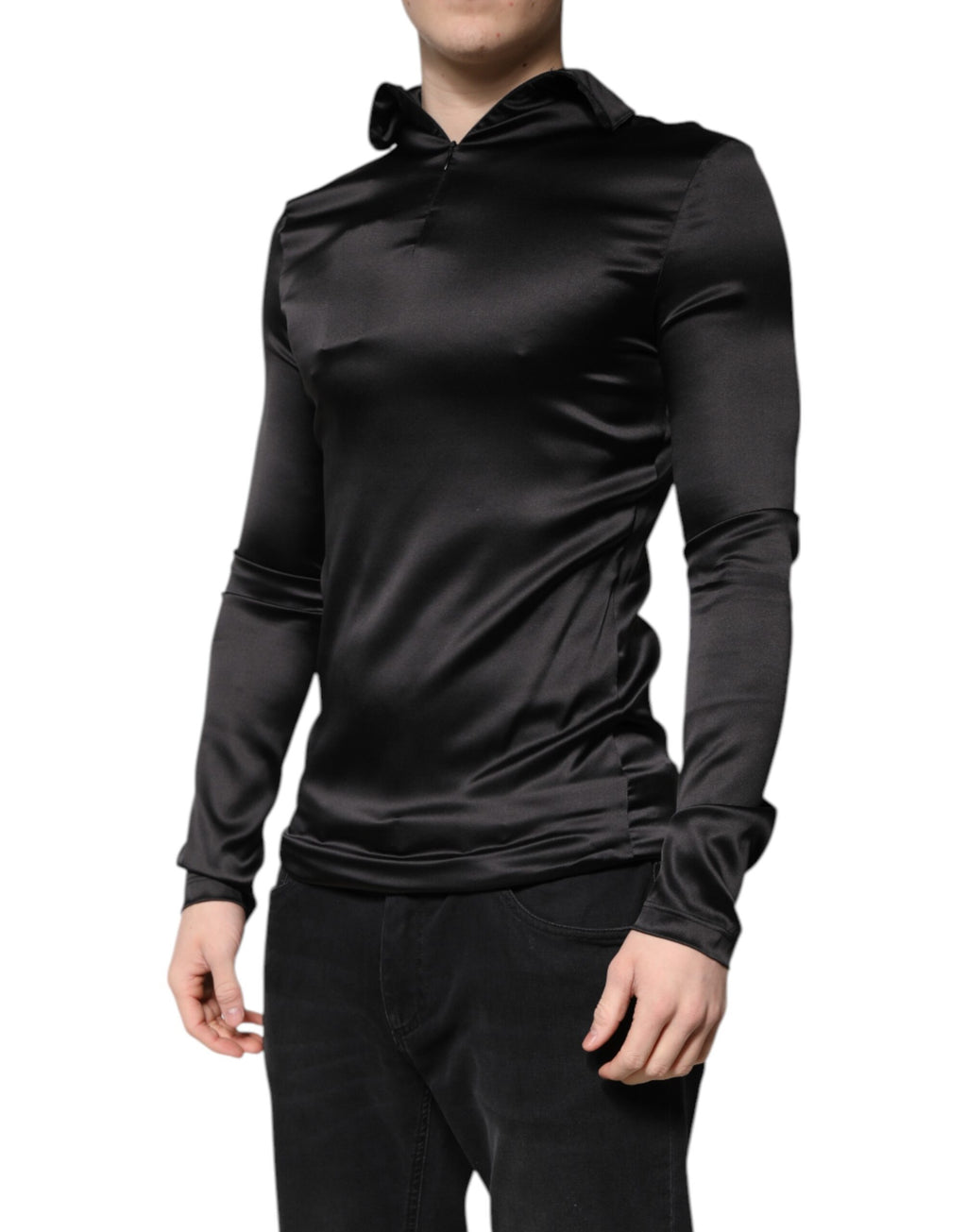 Pull noir en soie Dolce & Gabbana pour homme, col roulé élégant et confortable, vue de face sur fond blanc.