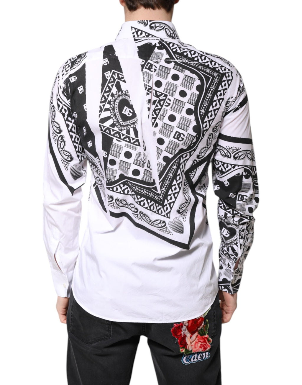 Chemise habillée pour homme Dolce & Gabbana blanche et noire avec bandana Martini, style élégant et moderne.