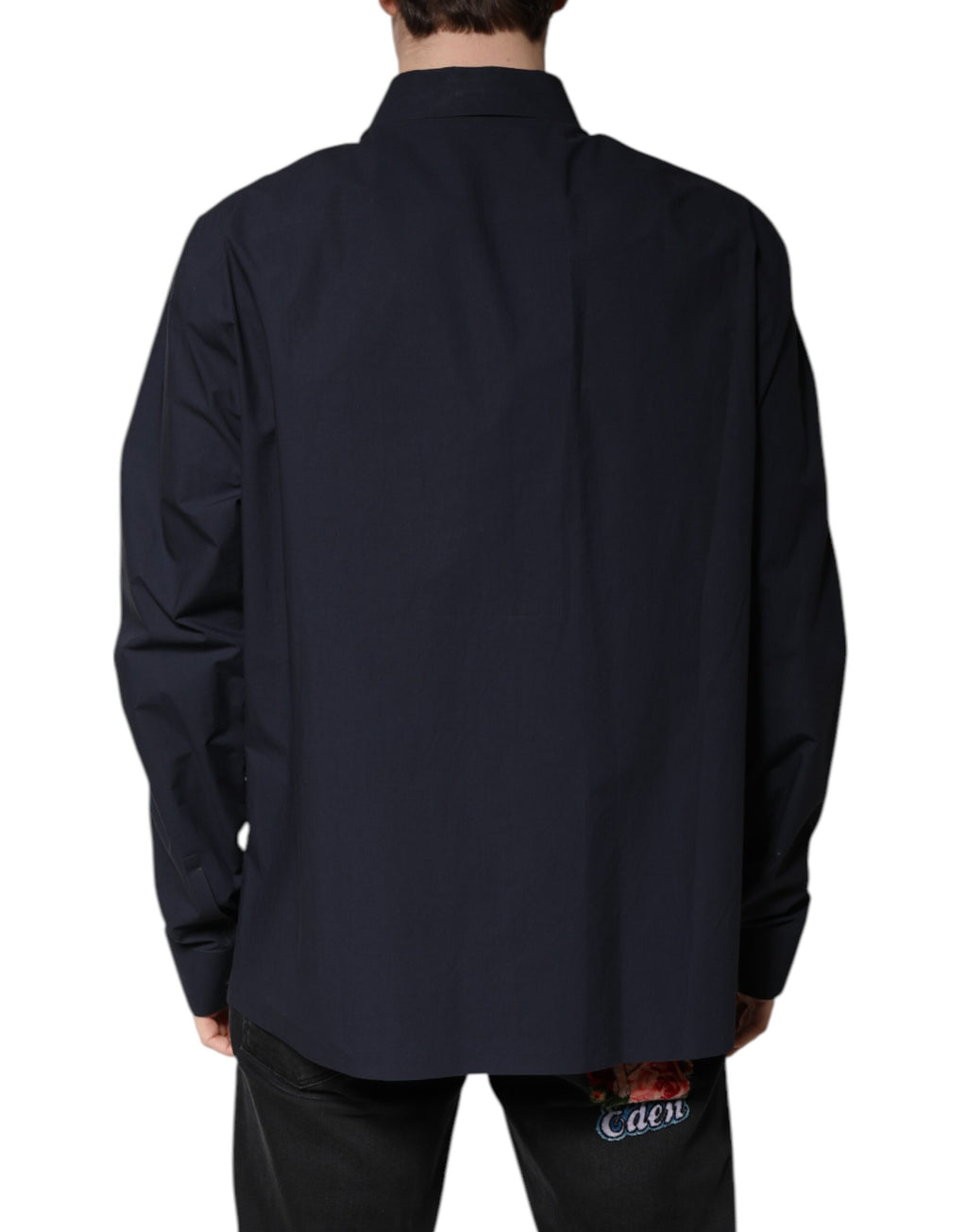 Chemise à manches longues en coton bleu foncé de Dolce & Gabbana, style élégant et classique, vue de face.