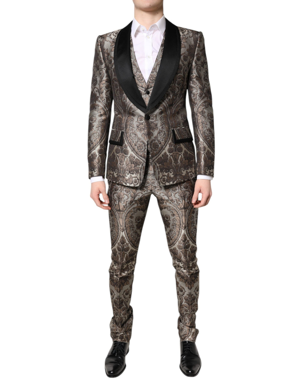 Costume trois pièces Dolce & Gabbana en jacquard multicolore, avec veste à double boutonnage et pantalon assorti.