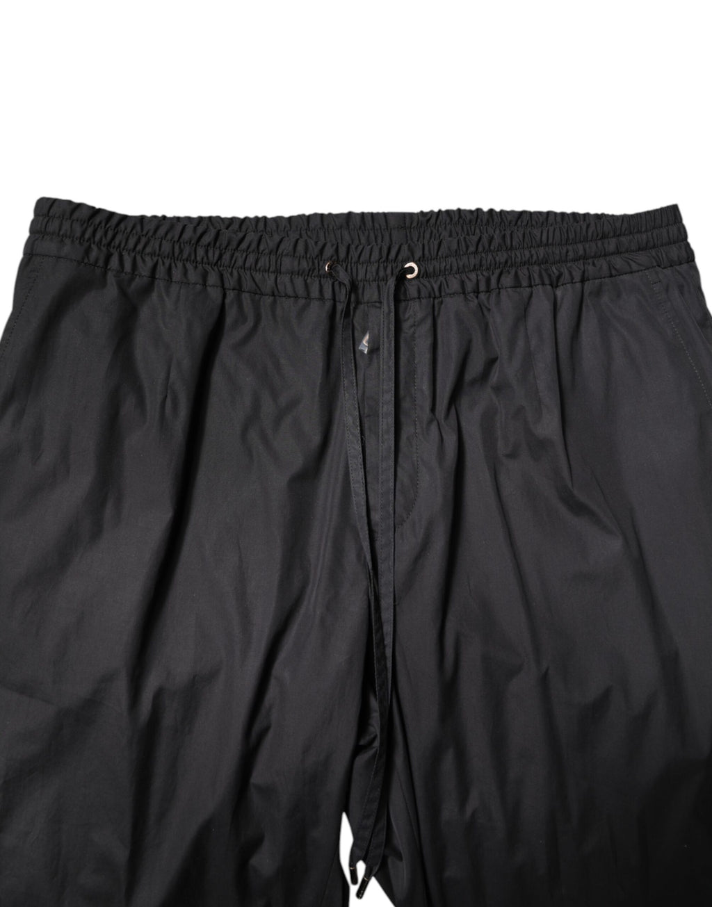 Costume deux pièces Dolce & Gabbana en coton noir, veste croisée à un bouton et pantalon assorti, pour homme élégant.