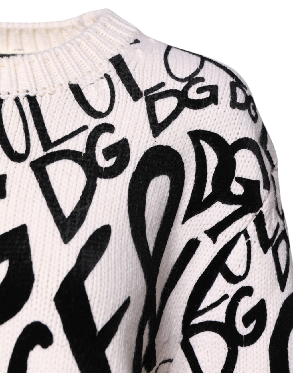 Pull à capuche Dolce & Gabbana blanc et noir avec logo imprimé, sweater pour femmes, mode élégante et décontractée.