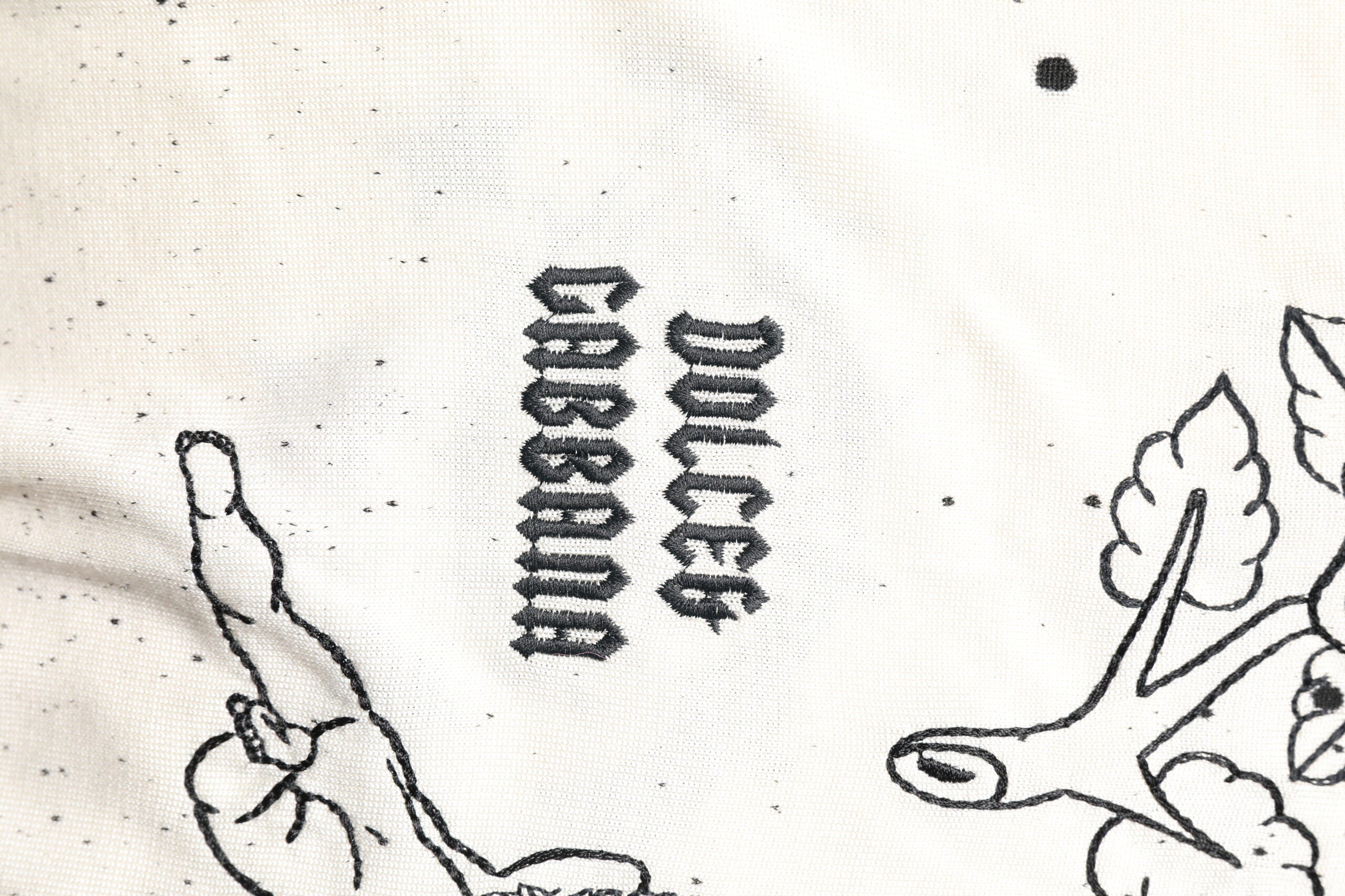 Pull à manches longues Dolce & Gabbana blanc avec logo et motif angel, pour femmes, en coton doux.