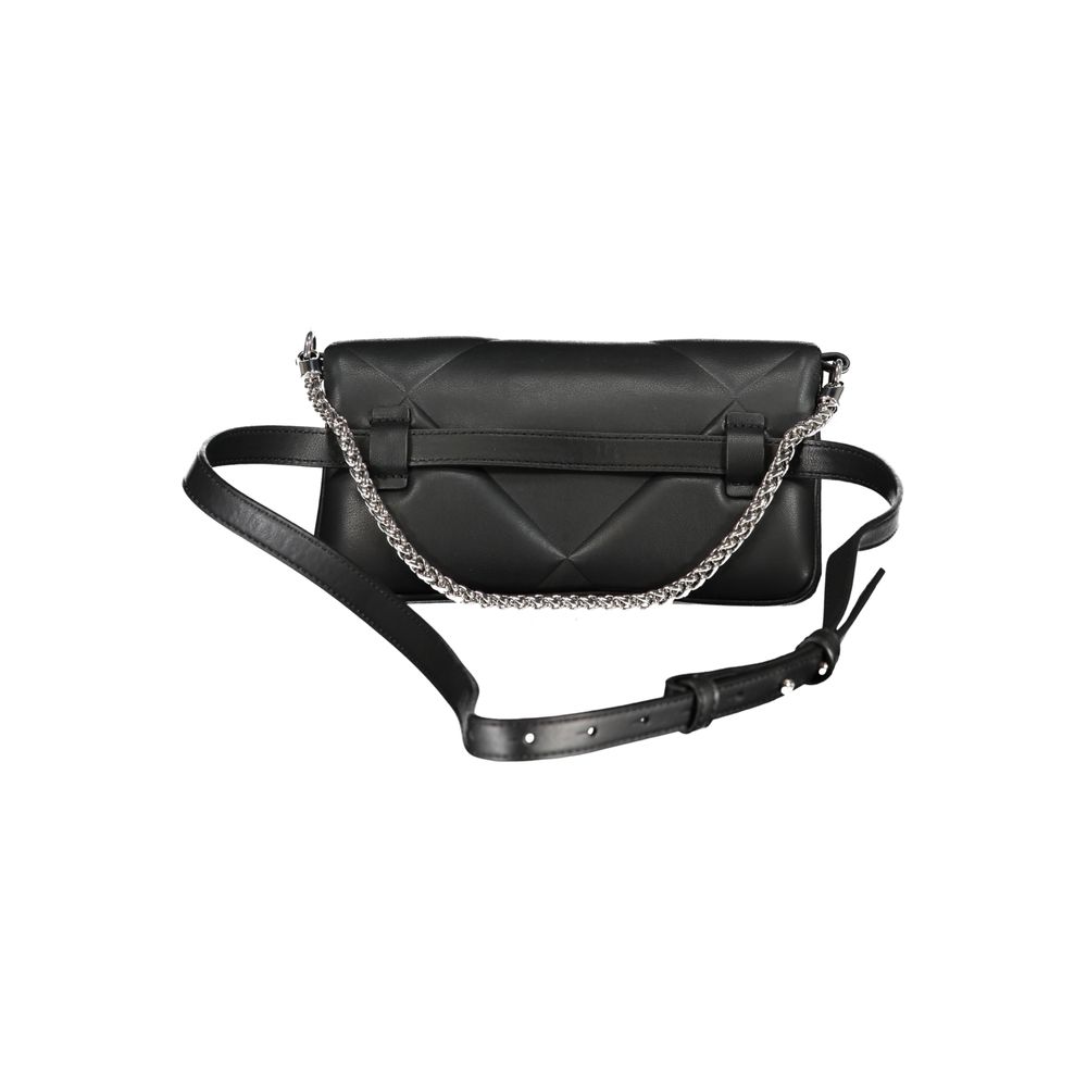 Sac à main noir en polyester pour femmes de la marque Calvin Klein, avec détails élégants et poignée, vue de face.