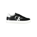 Chaussures de sneakers en cuir noir pour femmes de la marque Calvin Klein, vue de côté avec détails de la semelle blanche.