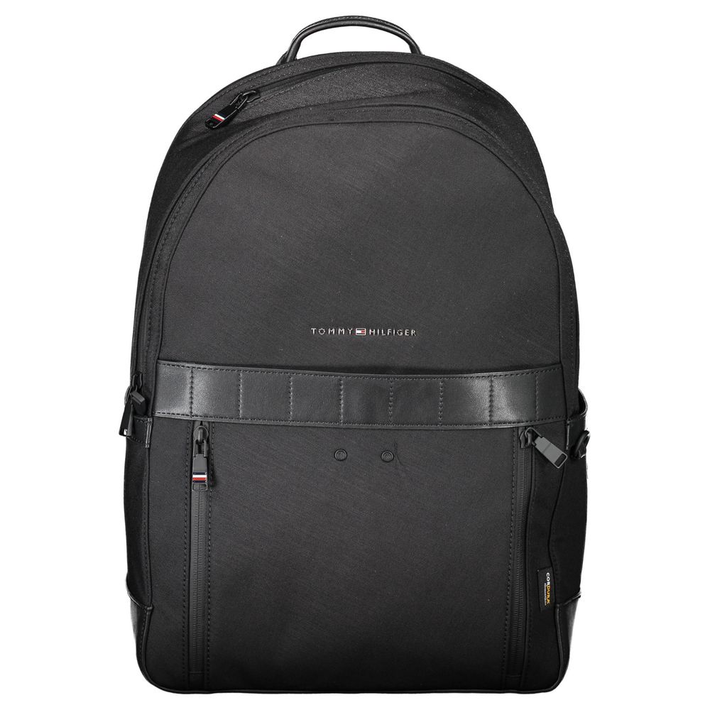 Sac à dos pour homme Tommy Hilfiger en nylon noir, avec poches et bretelles réglables, idéal pour le quotidien.