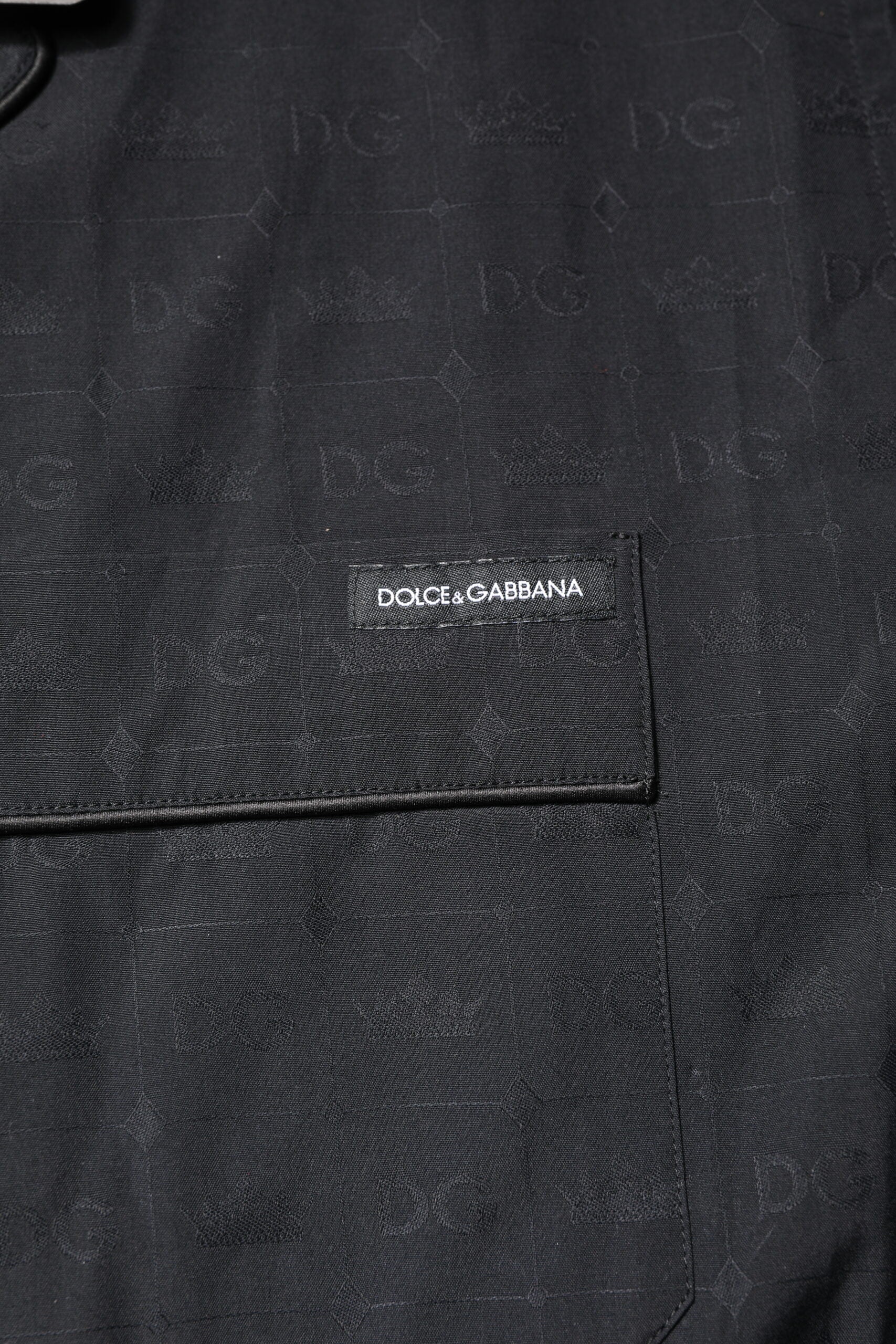 Pyjama homme Dolce & Gabbana en coton noir, ensemble de vêtements de nuit élégants avec design confortable.