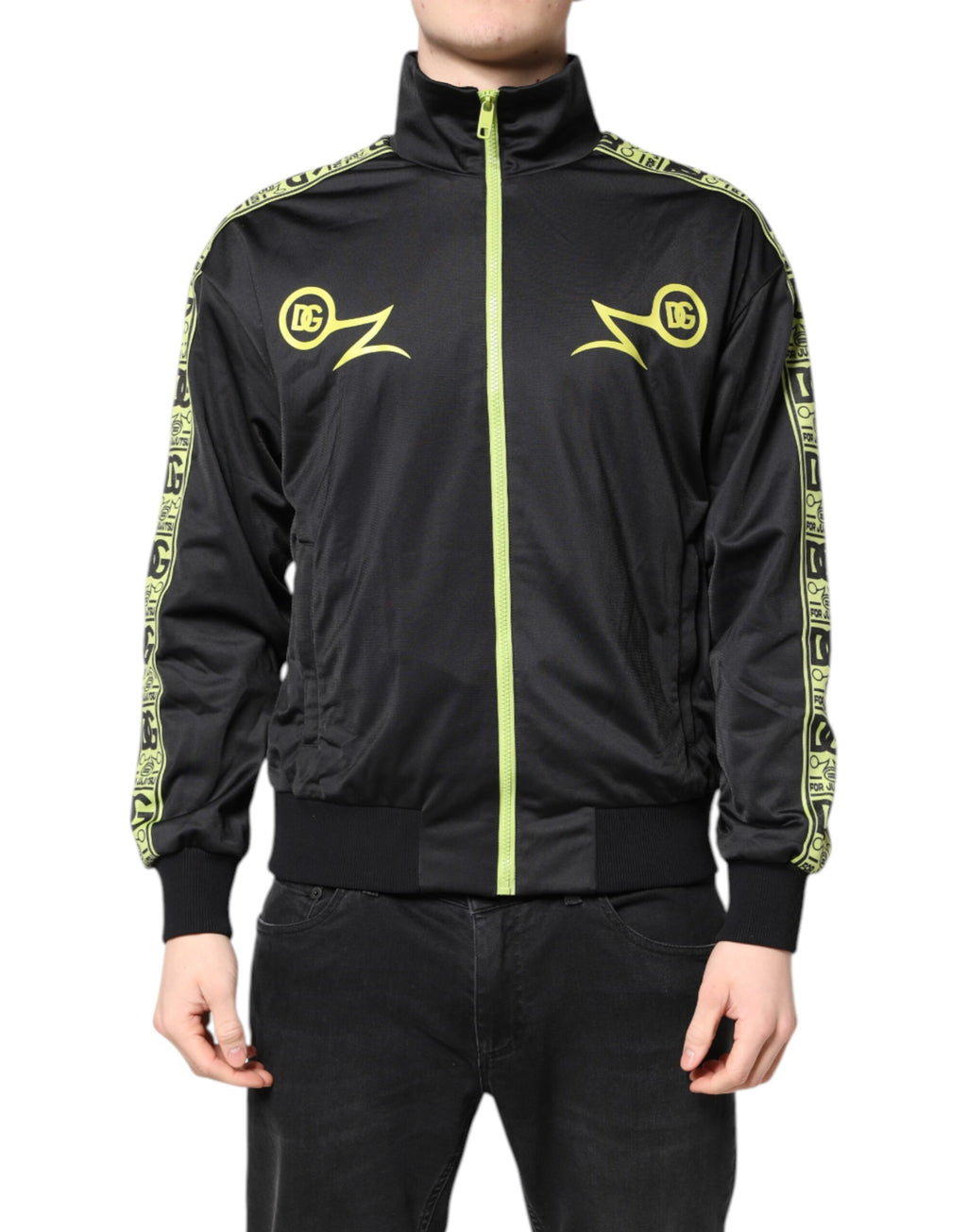 Veste bomber noire Dolce & Gabbana avec col roulé à logo, fermeture éclair et style décontracté.