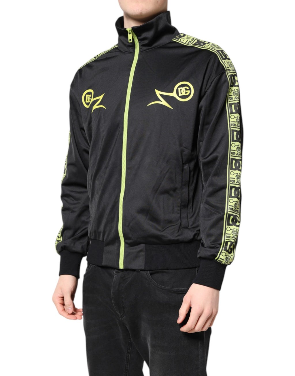 Veste bomber noire Dolce & Gabbana avec col roulé logo, fermeture éclair et style décontracté, vue de face.