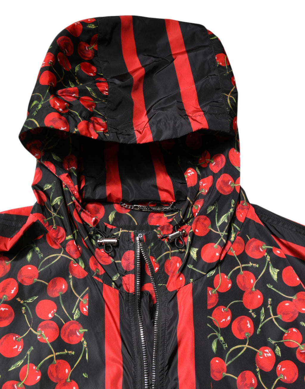 Veste coupe-vent Dolce & Gabbana à capuche avec motif cerise noir, style décontracté et tendance.