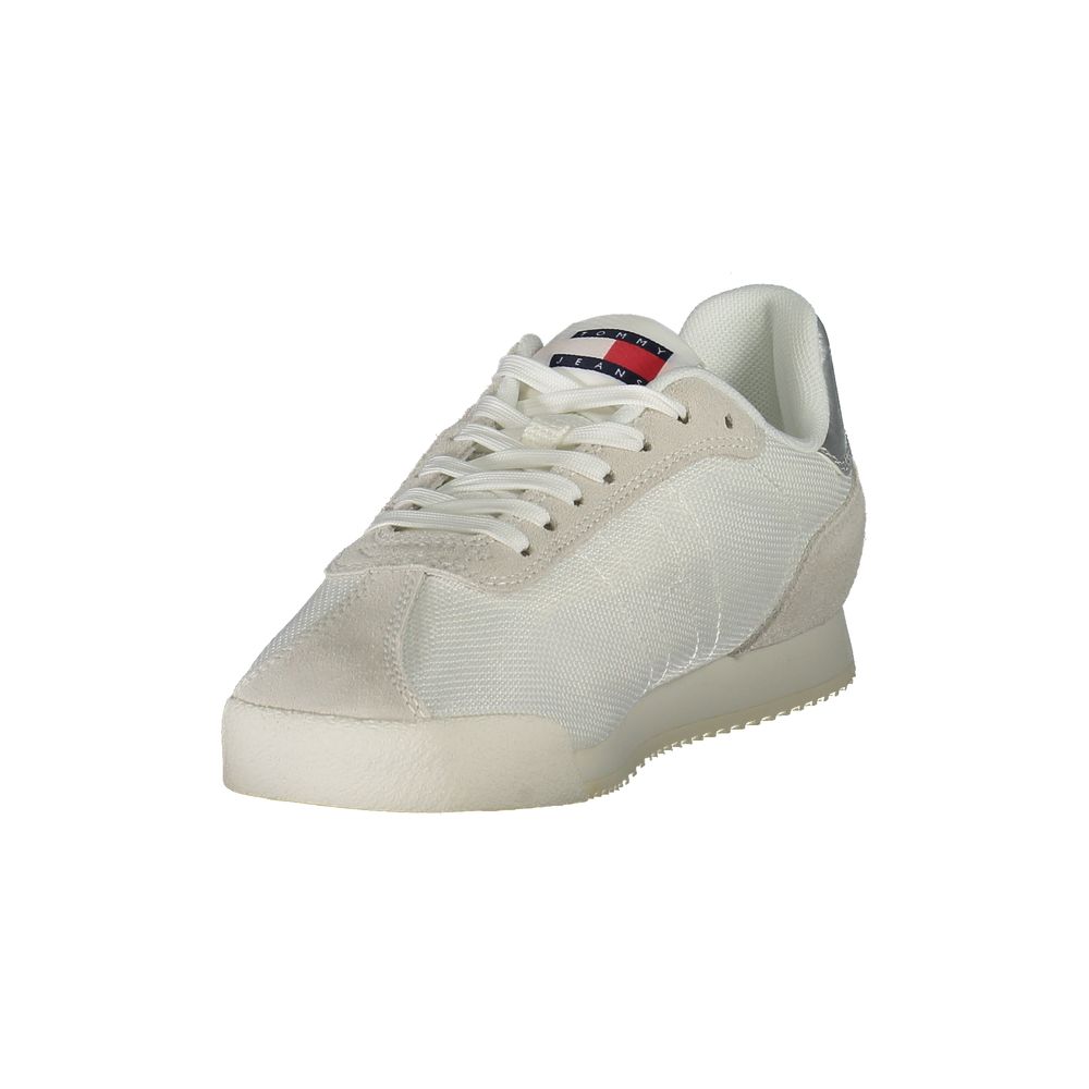 Sneakers pour femme Tommy Hilfiger Bianco en polyester, design moderne et confortable, vue de côté.