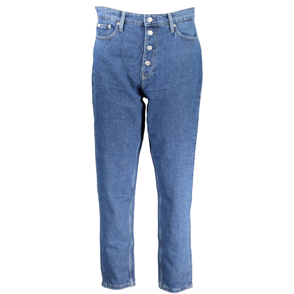 Jeans pour femmes Calvin Klein Blu en coton, coupe classique, denim bleu clair, avec ceinture et poches visibles.