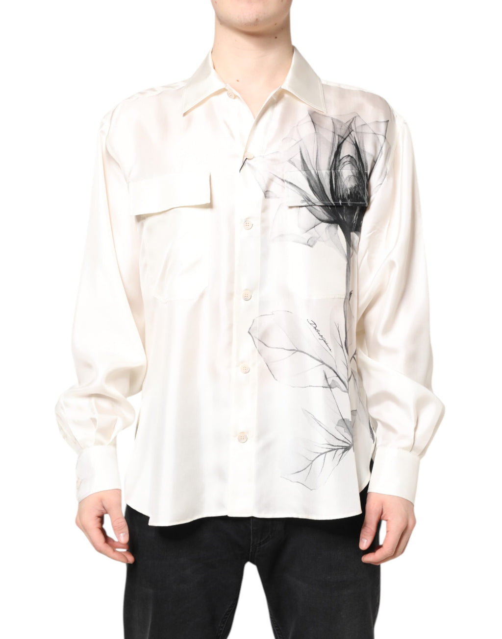 Chemise homme en soie ivoire Dolce & Gabbana à manches longues, style casual, visible avec col et boutons.