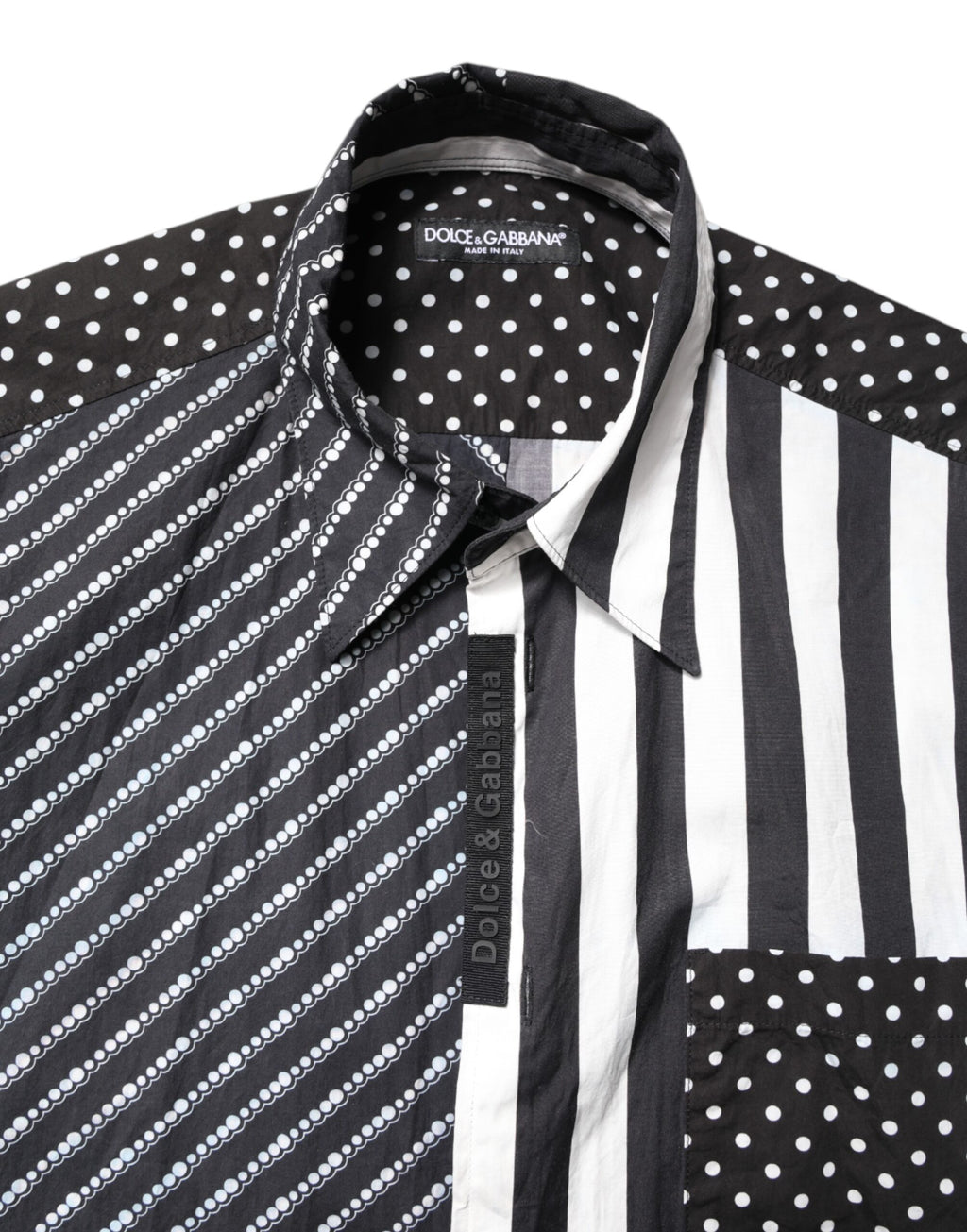 Chemise décontractée Dolce & Gabbana à rayures noires et blanches, boutonnée, style casual, vue de face.