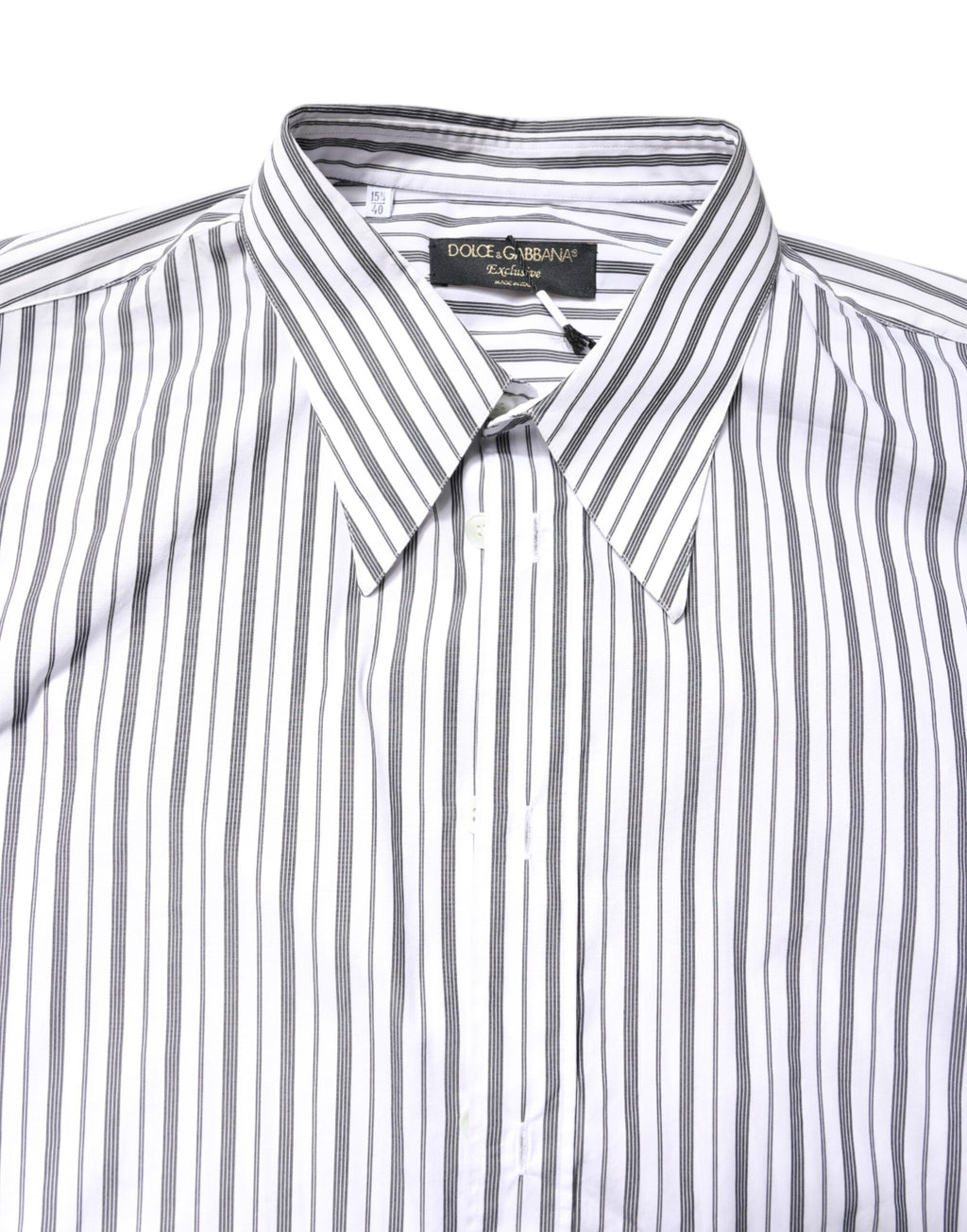 Chemise décontractée Dolce & Gabbana à rayures blanches et noires avec boutons, vue de face.