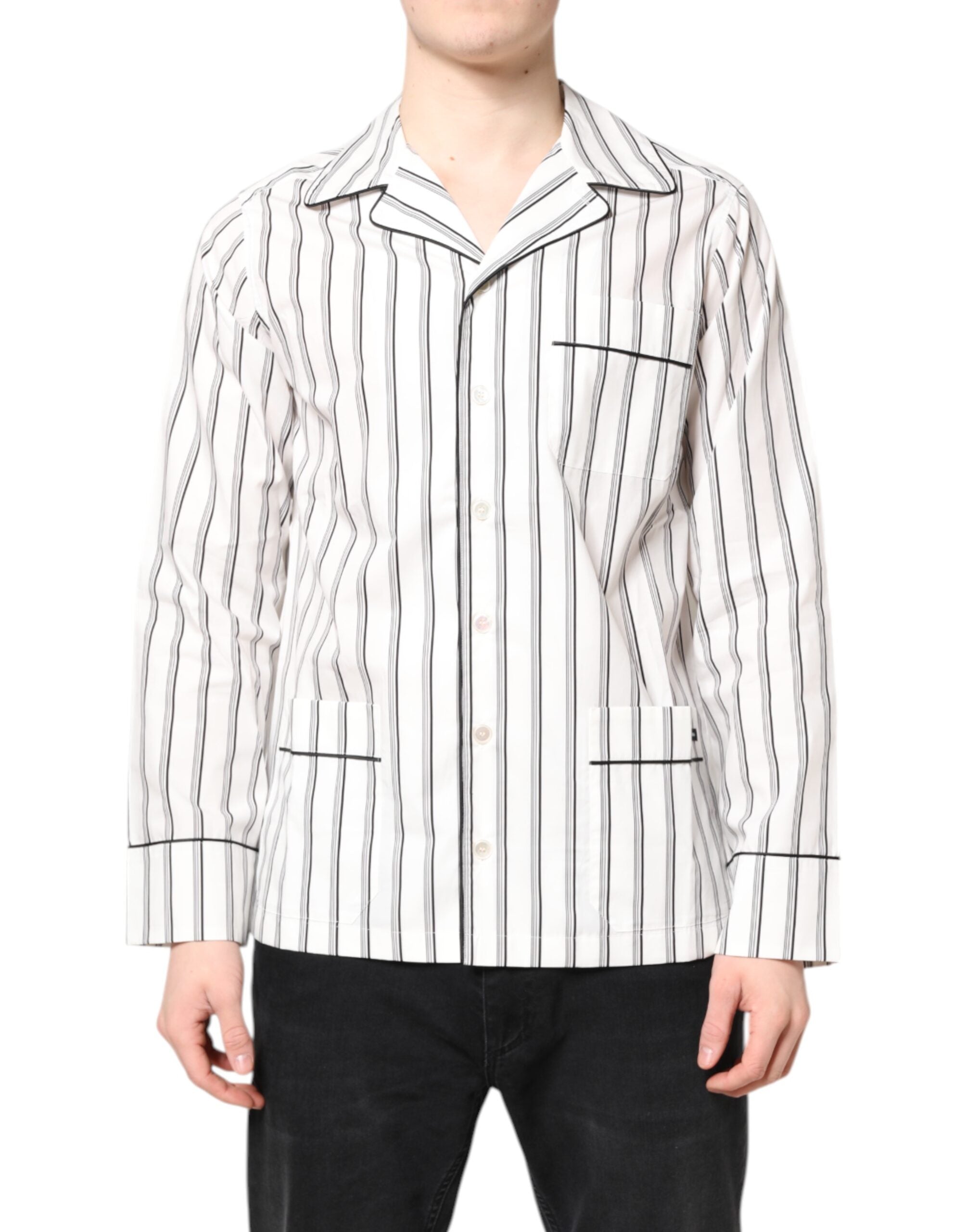 Chemise de pyjama Dolce & Gabbana à rayures blanches pour lounge, vêtement de sommeil élégant et confortable.