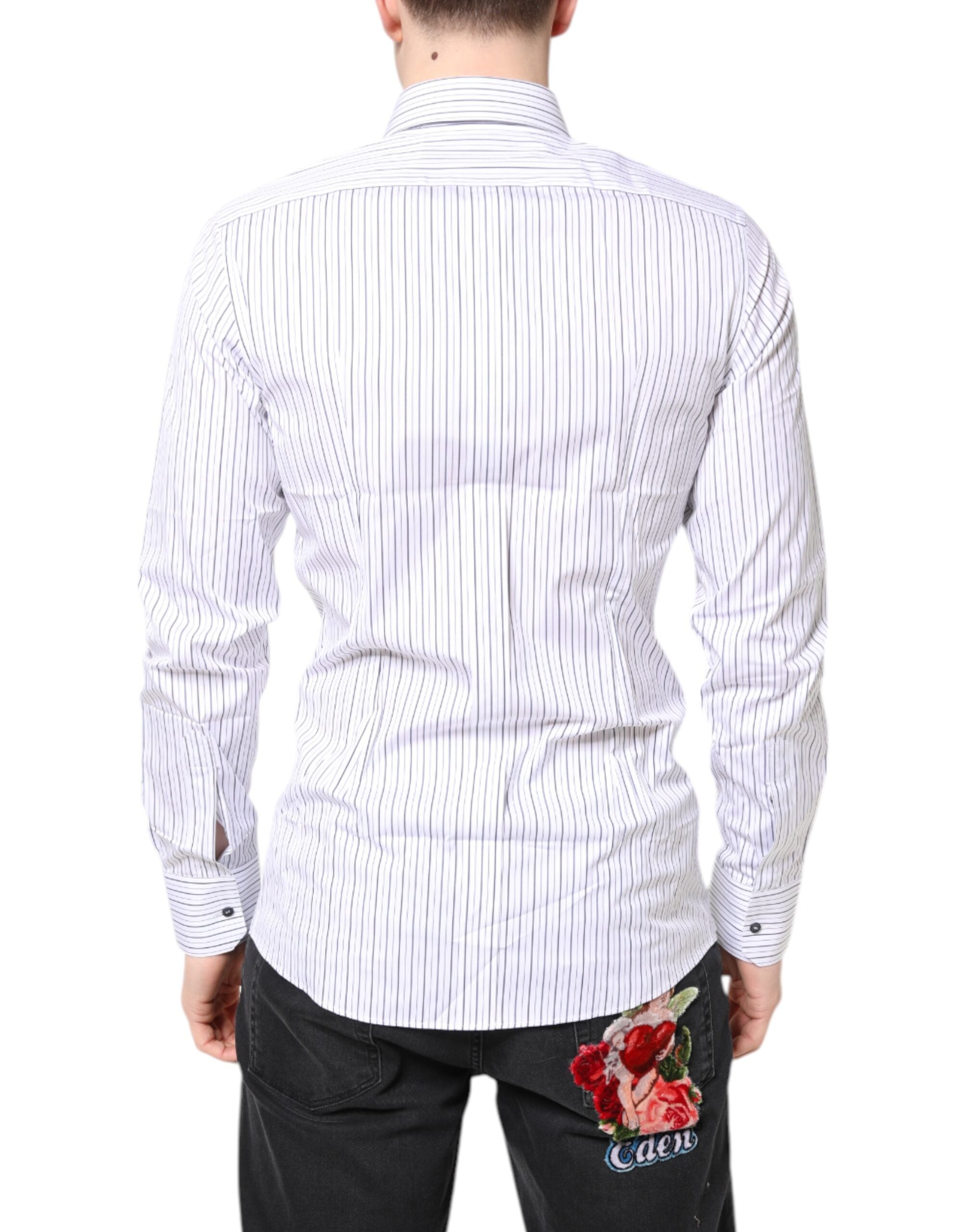 Chemise formelle blanche à rayures dorées en coton de Dolce & Gabbana, élégante et sophistiquée, visible en gros plan.
