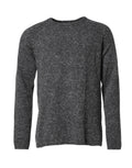 Pull en laine gris de Dolce & Gabbana avec col rond, tricoté, visible sur le mannequin.