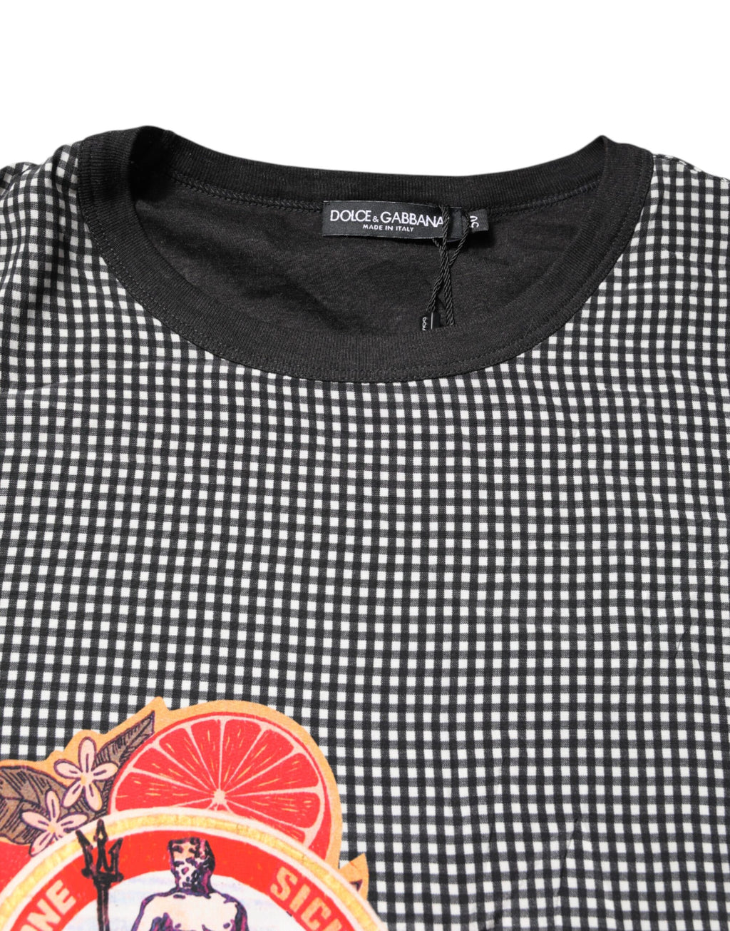 T-shirt à manches courtes Dolce & Gabbana noir avec imprimé graphique distinctif, style moderne et tendance.