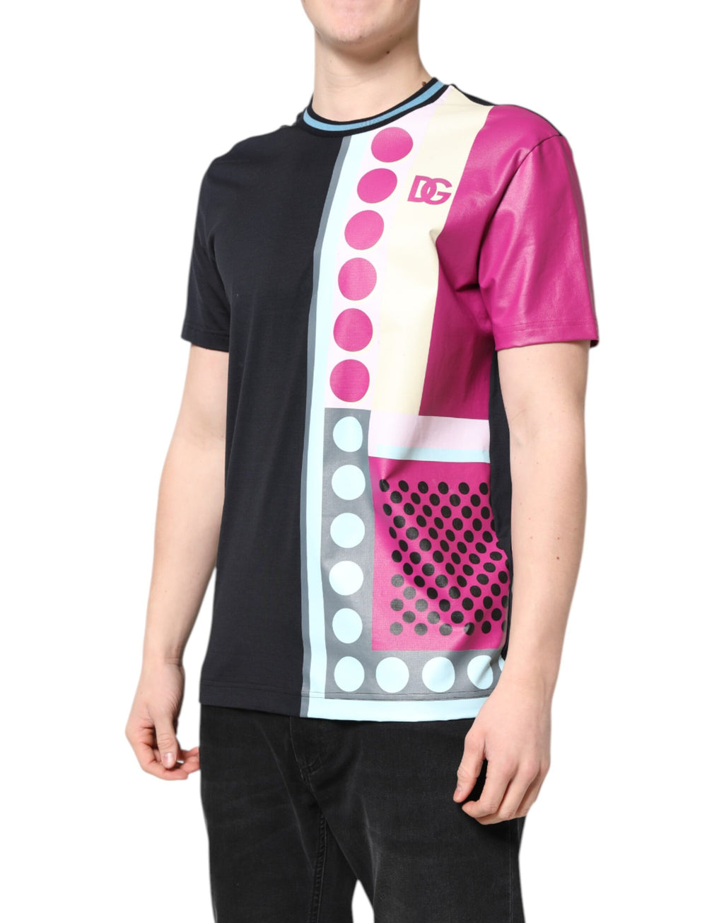 T-shirt à manches courtes Dolce & Gabbana, logo multicolore imprimé, design tendance et style élégant.
