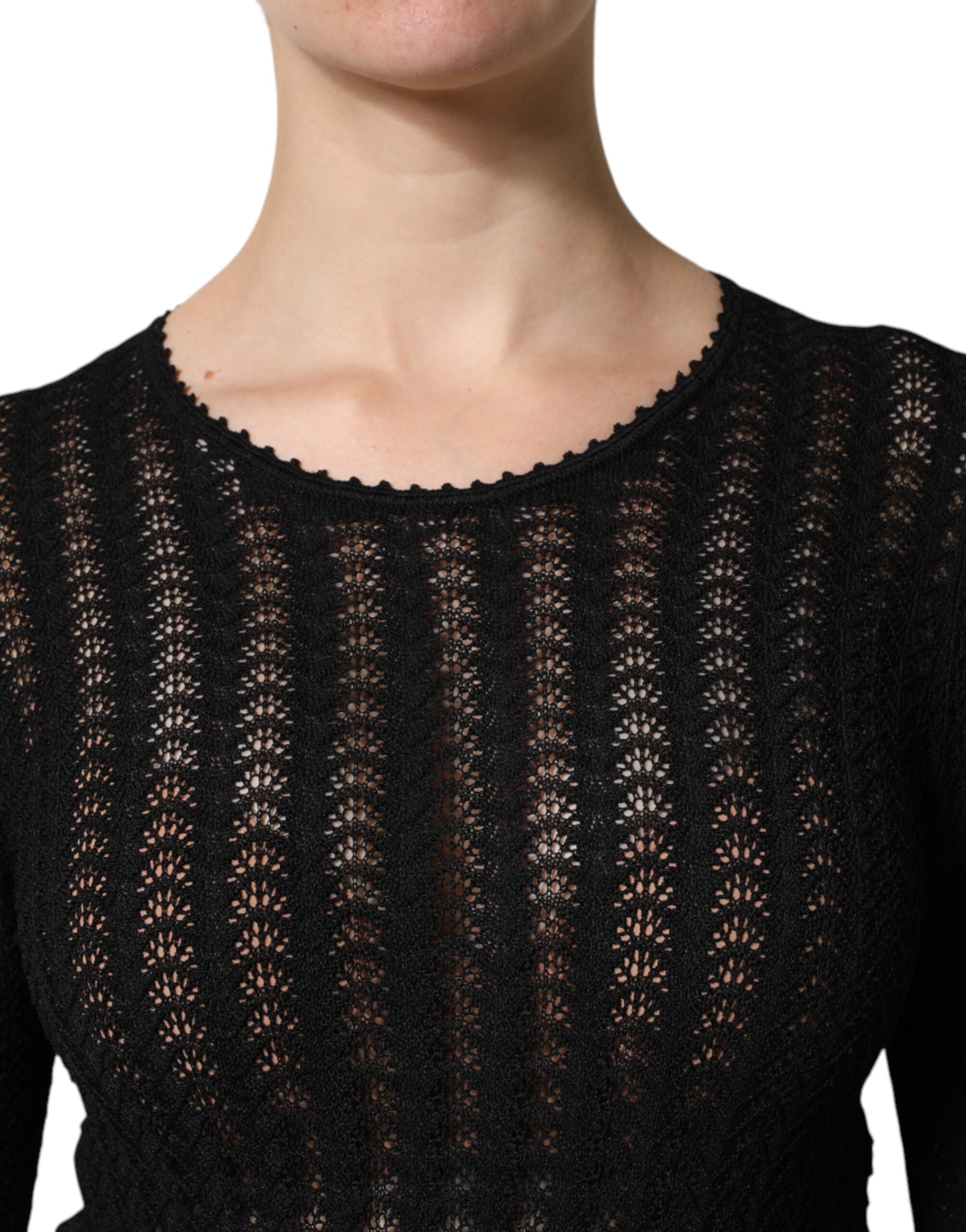 Robe midi noire en cachemire à manches longues de Dolce & Gabbana, coupe en ligne A élégante et sophistiquée.