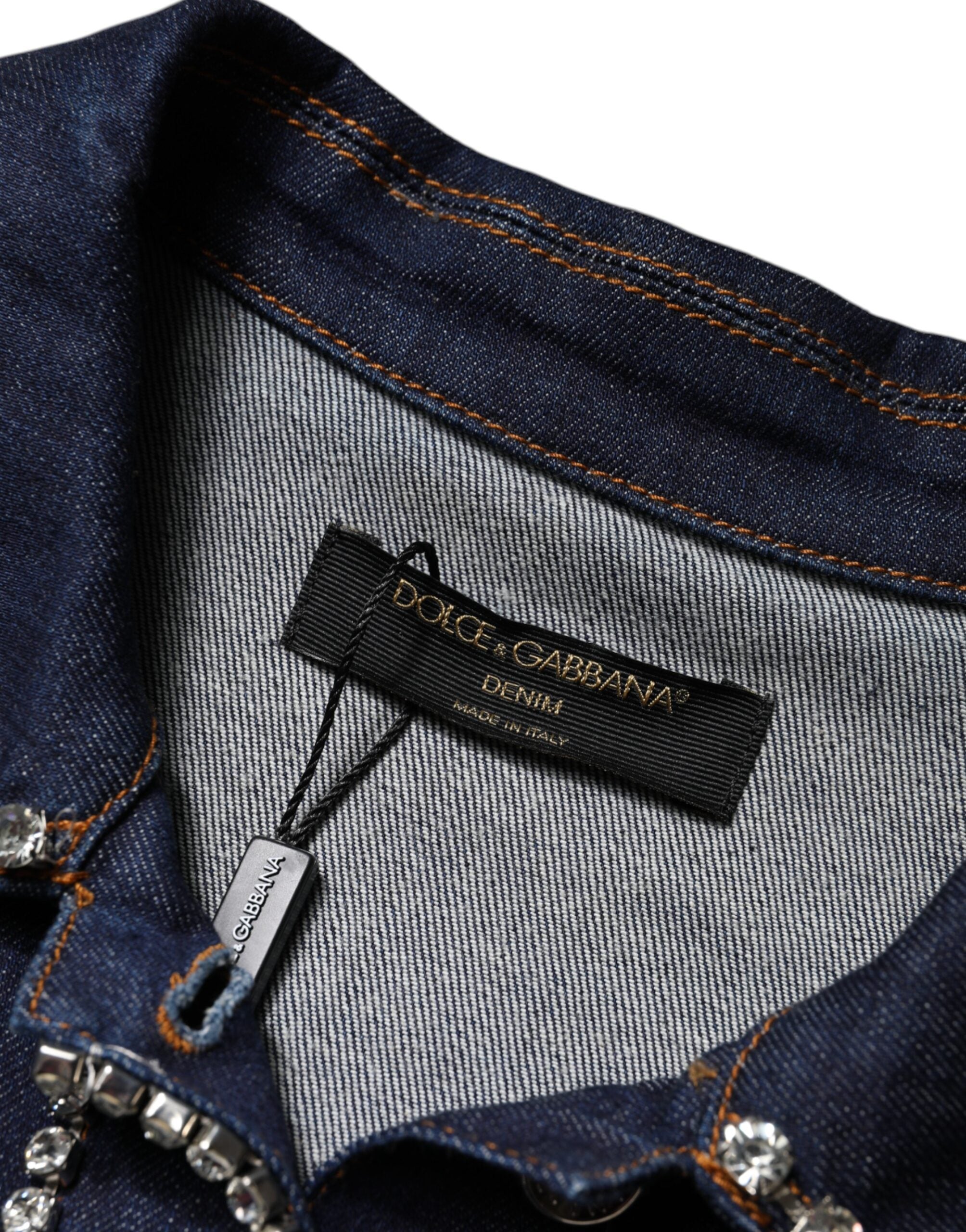 Veste en denim bleu Dolce & Gabbana en coton avec embellissements en cristal, élégante et tendance.