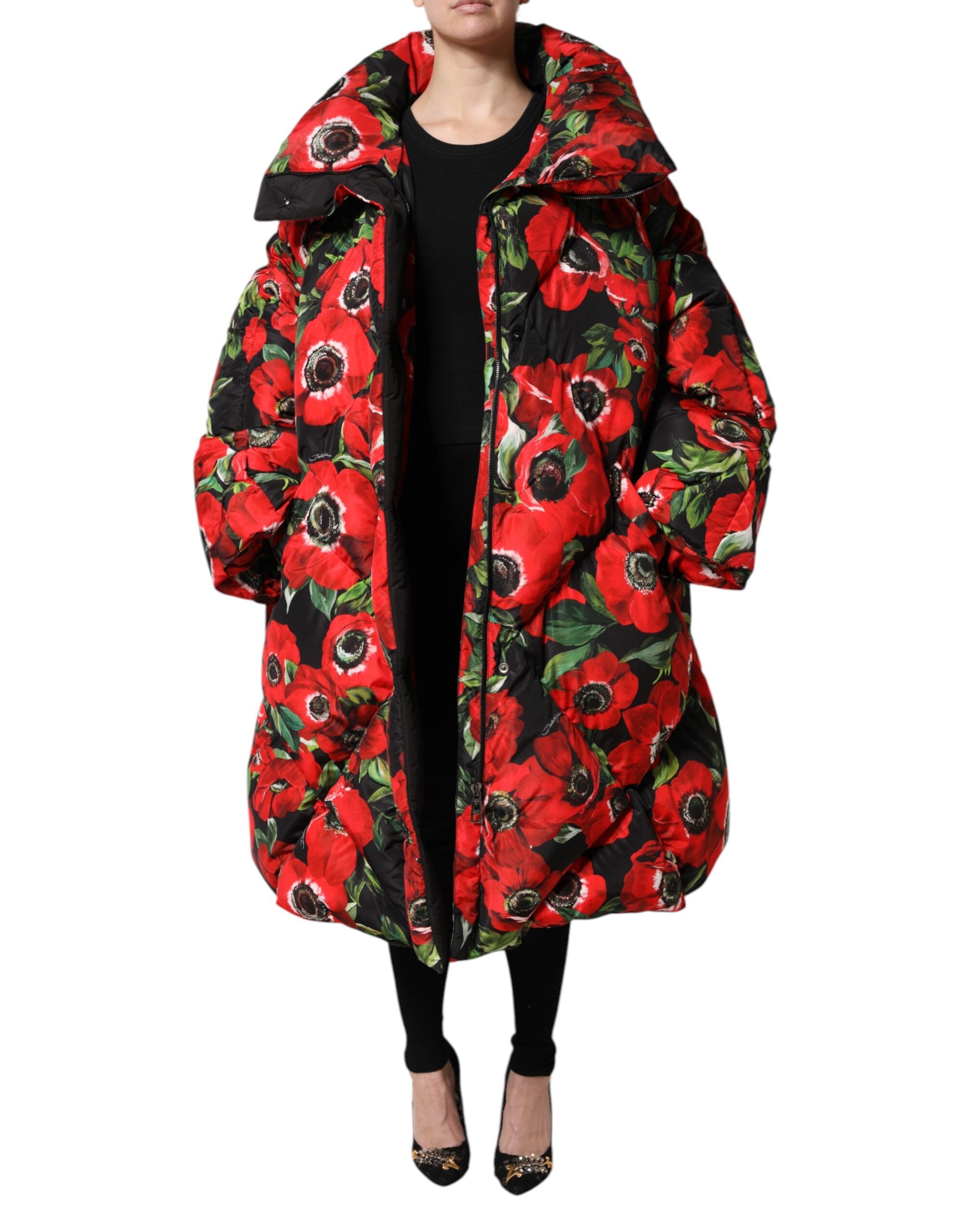 Veste matelassée Dolce & Gabbana à motifs floraux multicolores avec fermeture éclair complète, pour un style élégant et coloré.
