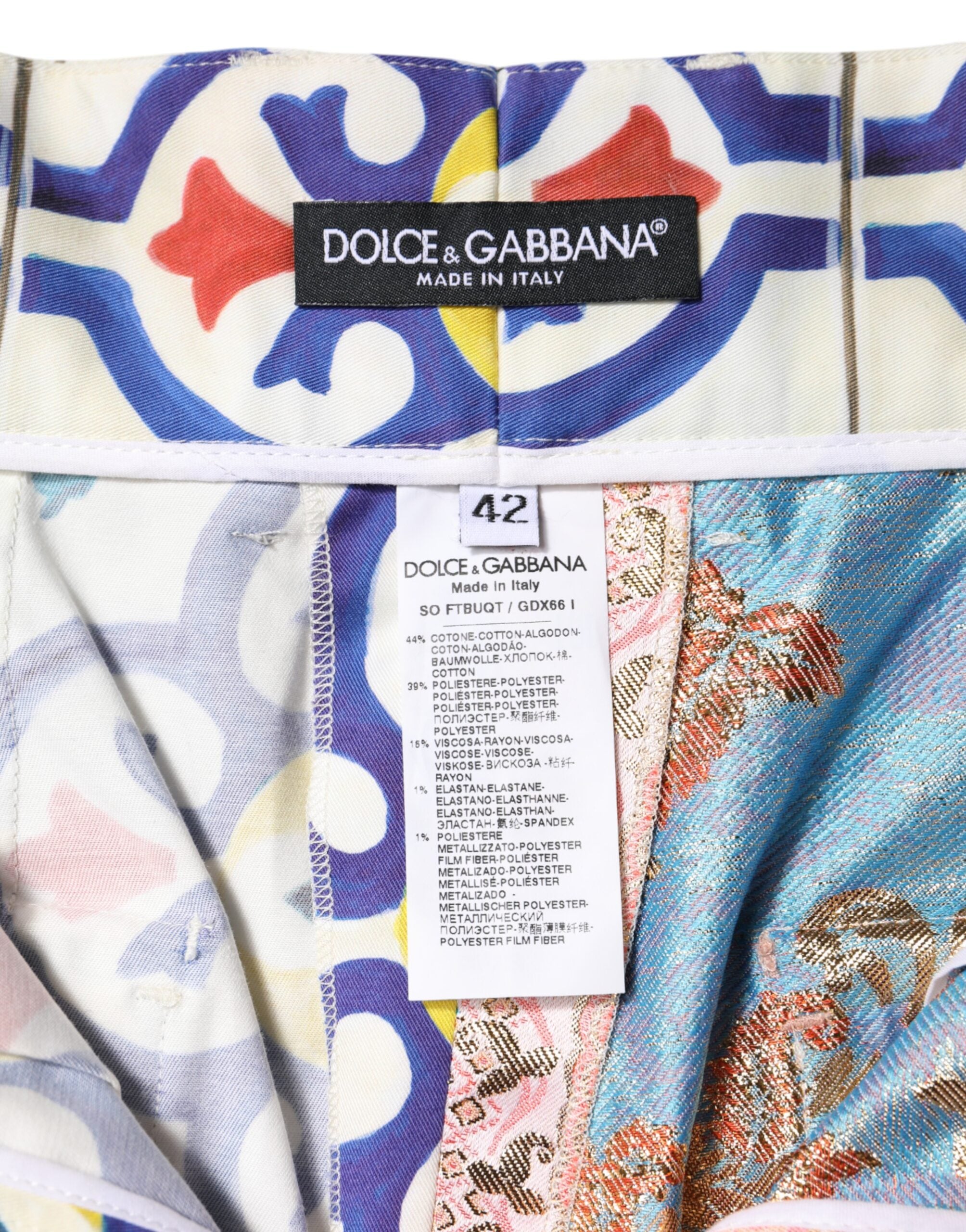 Shorts à taille haute pour femmes Dolce & Gabbana, multicolores, style chaud, short en tissu léger et tendance.