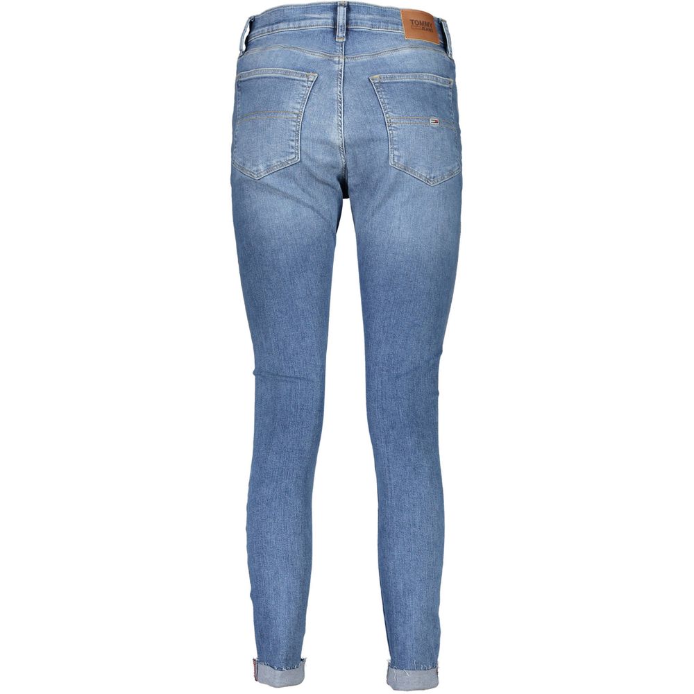 Jeans skinny en coton pour femme de Tommy Hilfiger, couleur azur, affichant la coupe ajustée et la texture du tissu.