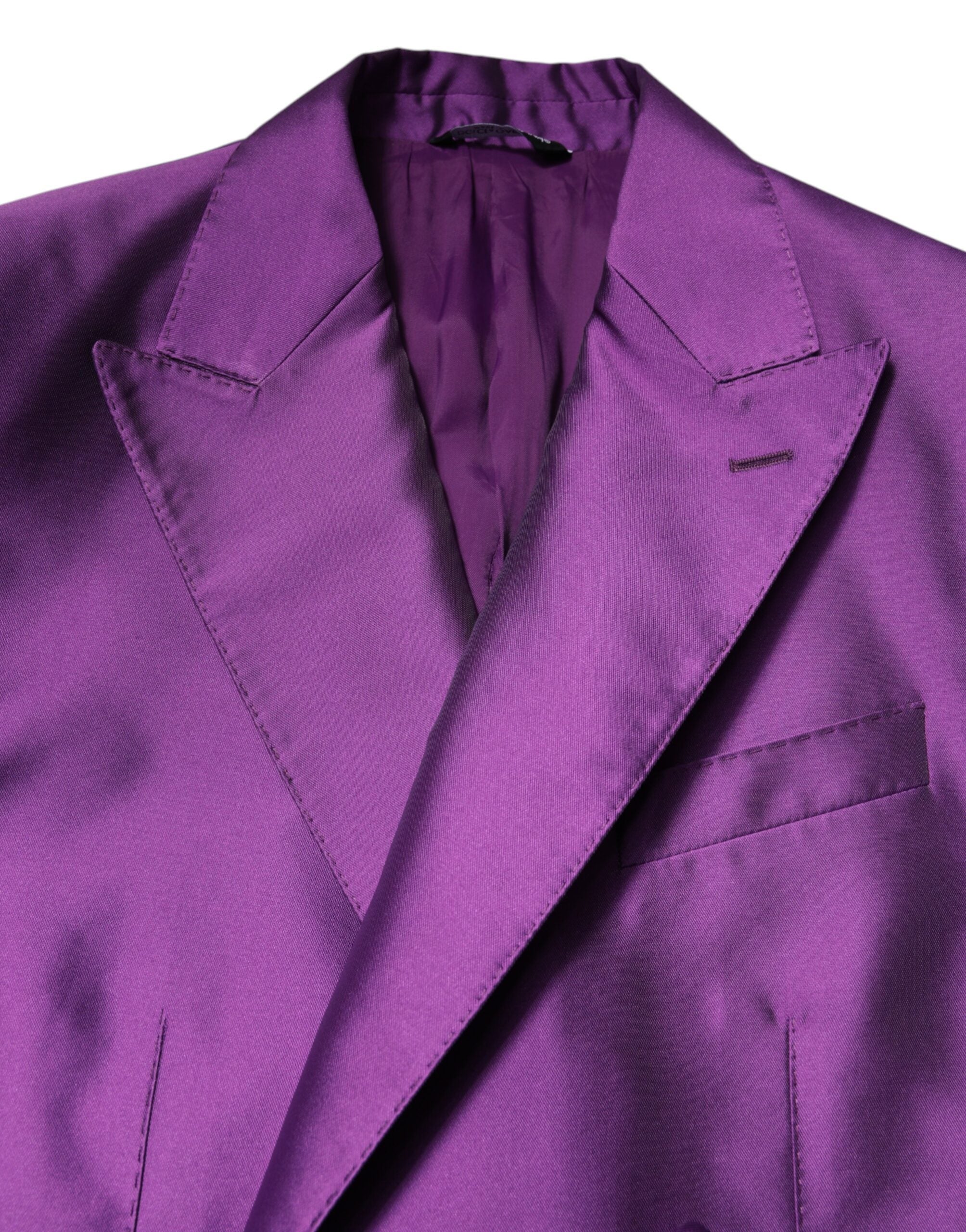 Costume homme Dolce & Gabbana violet à double boutonnage, blazer élégant avec poches et col cranté, vue de face.
