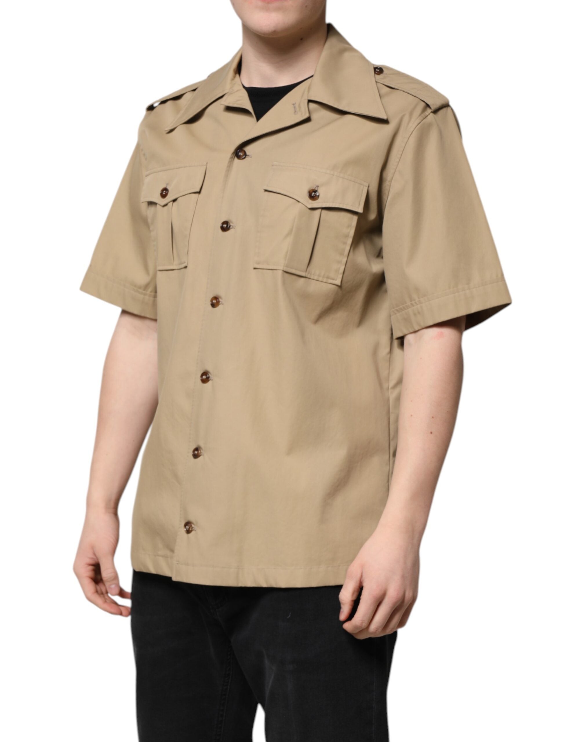 Chemise à manches courtes Dolce & Gabbana avec imprimé graphique brun, style moderne et tendance.