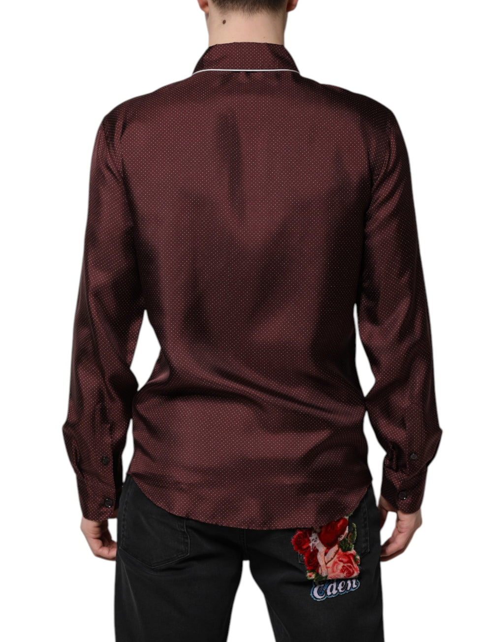 Chemise longue en soie bordeaux à pois Dolce & Gabbana, manches longues et style élégant.