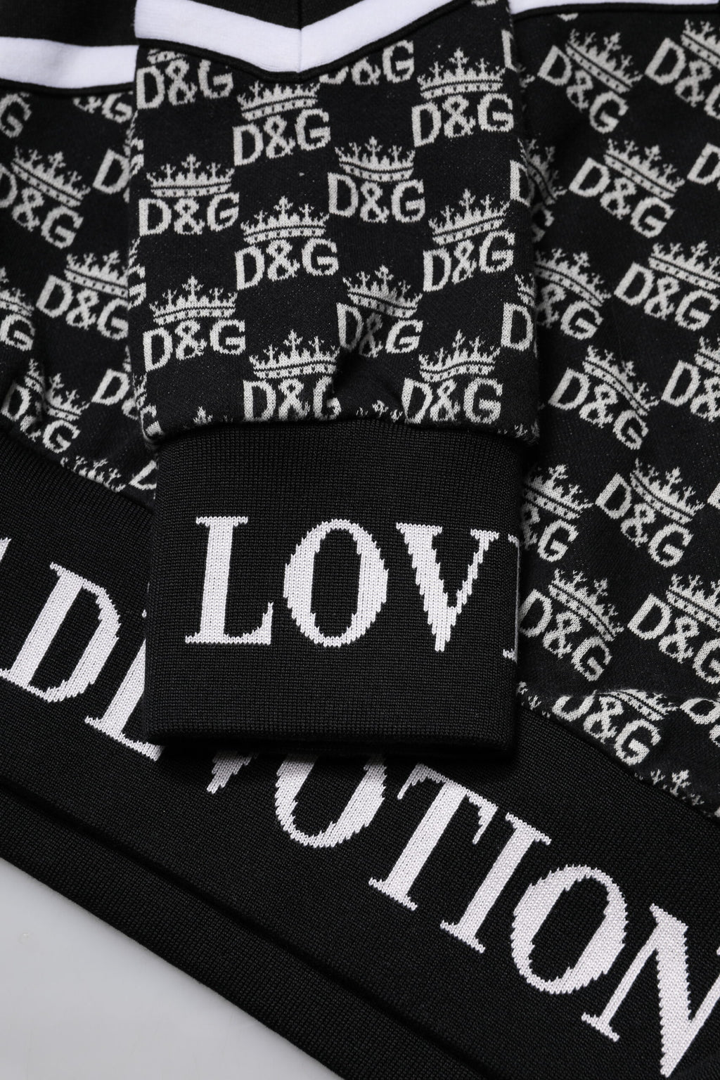 Pull à manches longues Dolce & Gabbana en coton multicolore, col rond, pull-over élégant avec motif coloré.