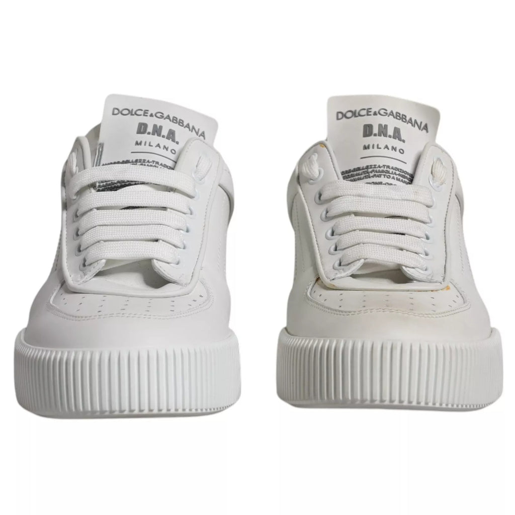Chaussures sneakers basses blanches Dolce & Gabbana Miami en cuir, vue de face, détails de la semelle et du design élégants